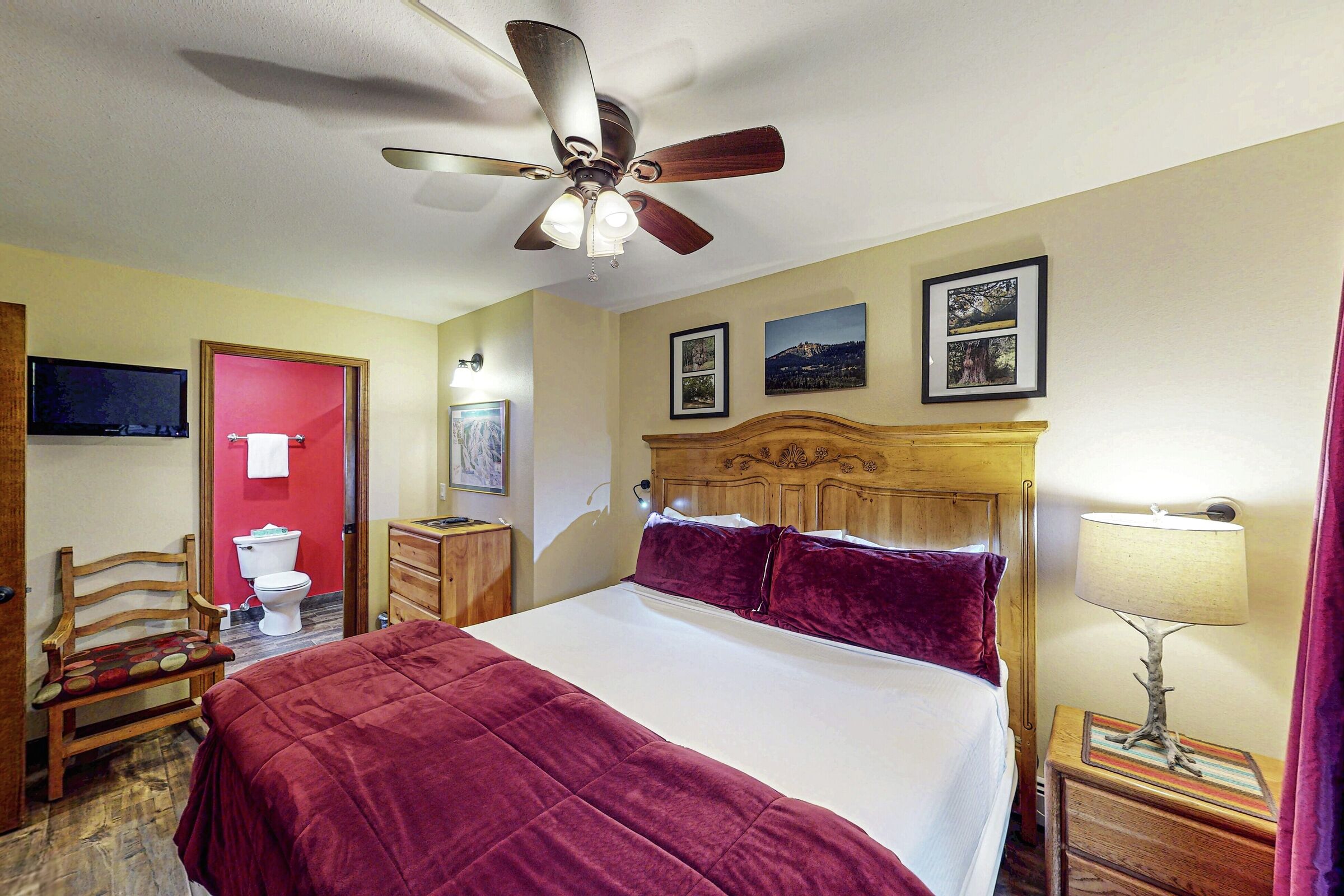 Bedroom