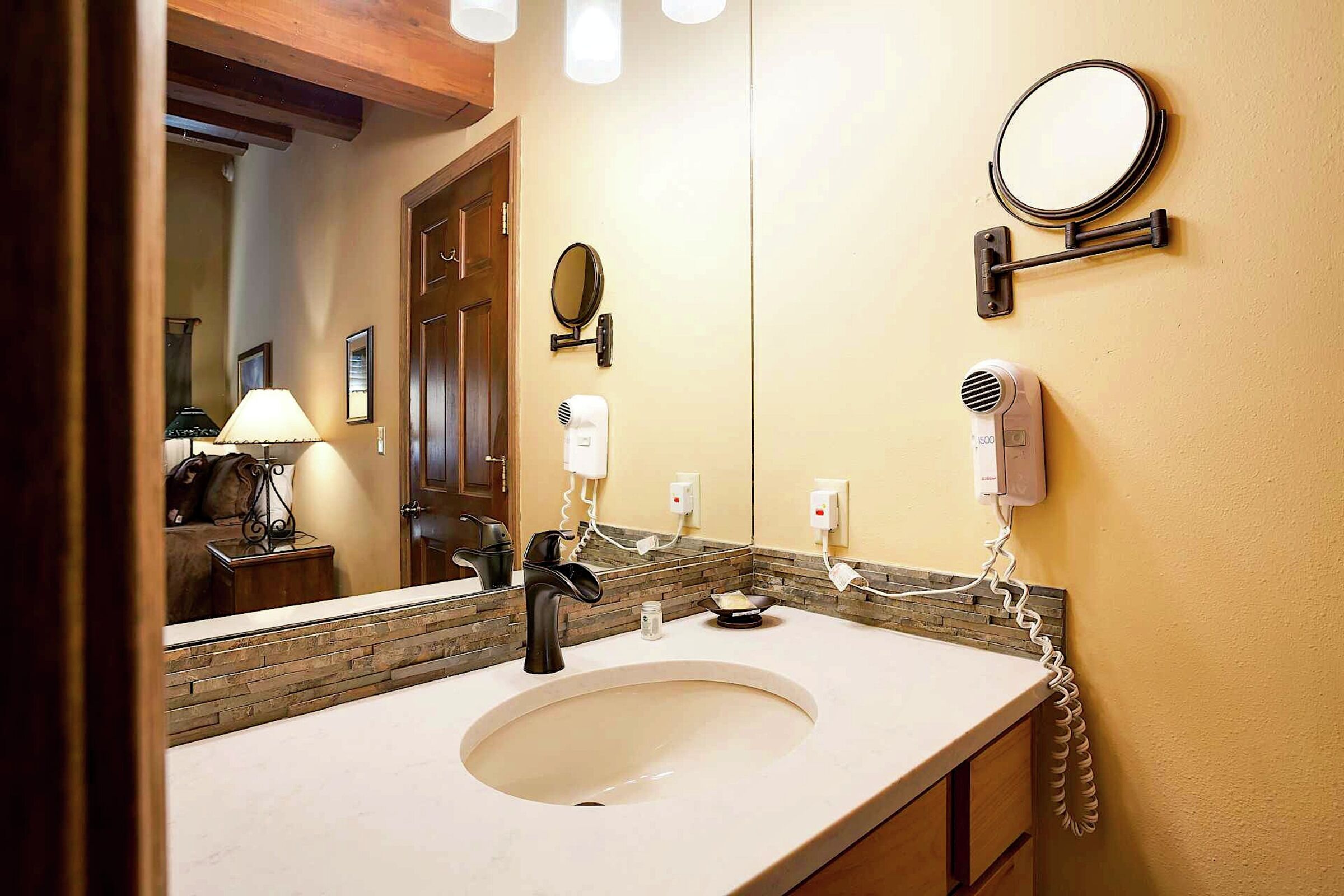 #220 - Bathroom