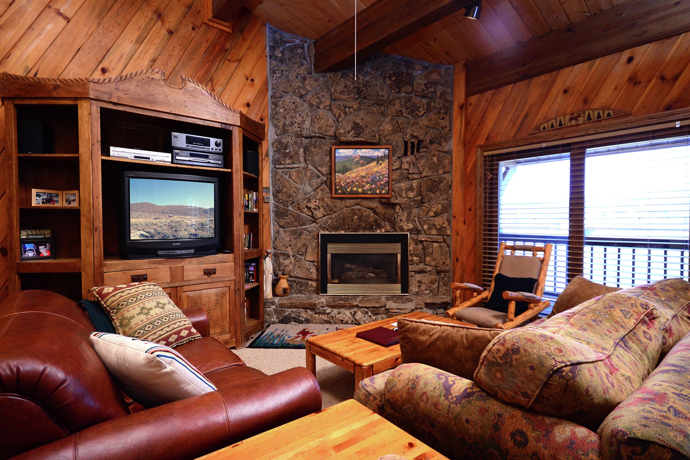 #220 - Living Room