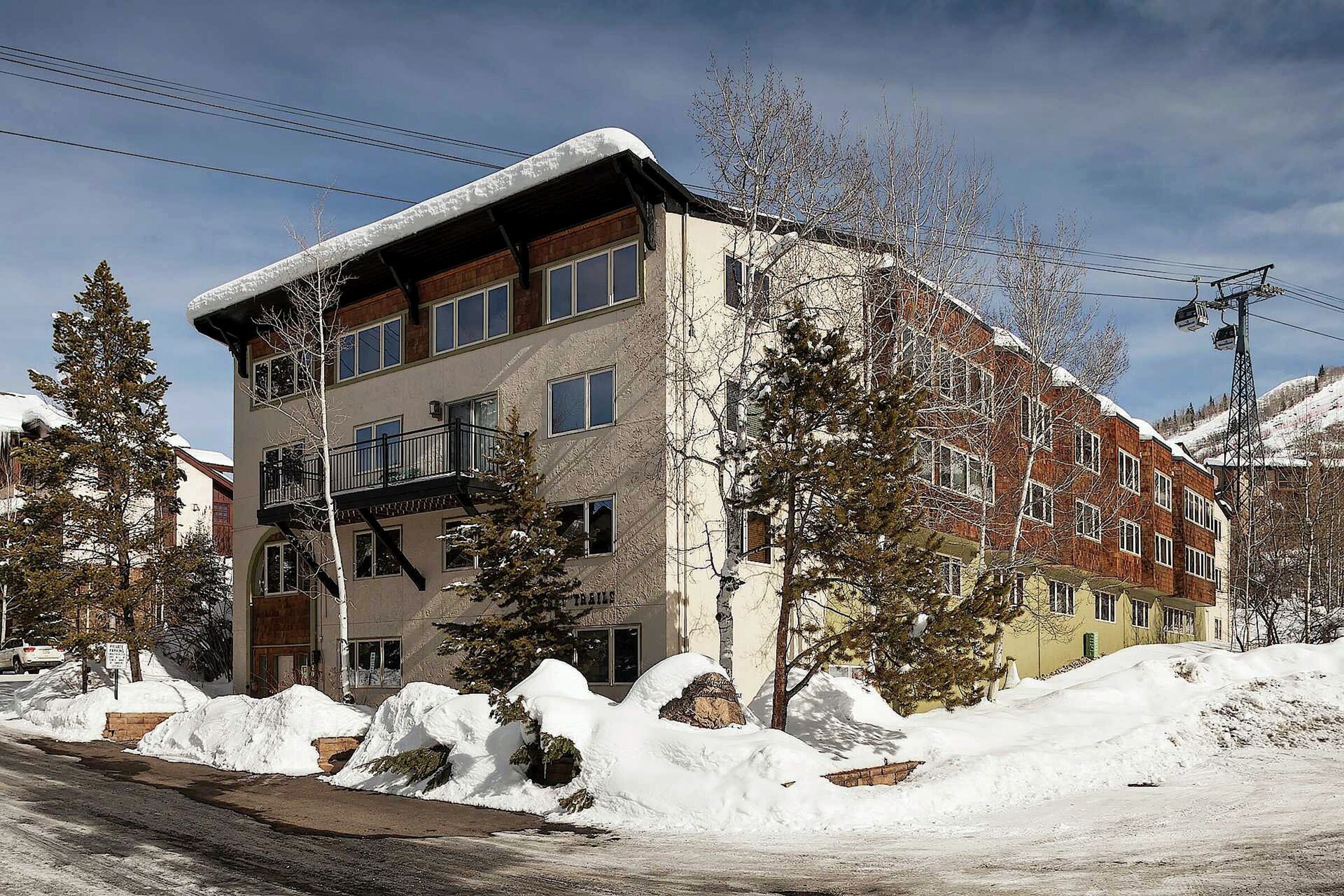 Ski Trail Condos