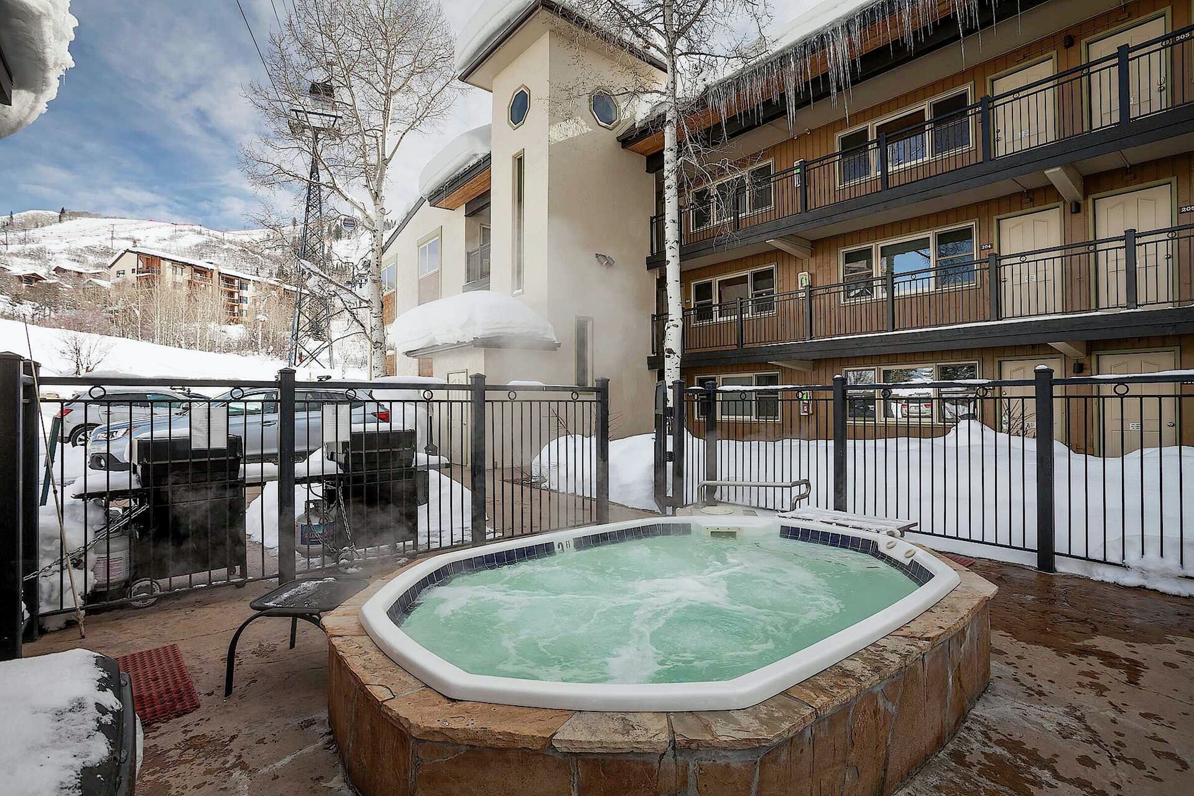 Outdoor Hot Tub