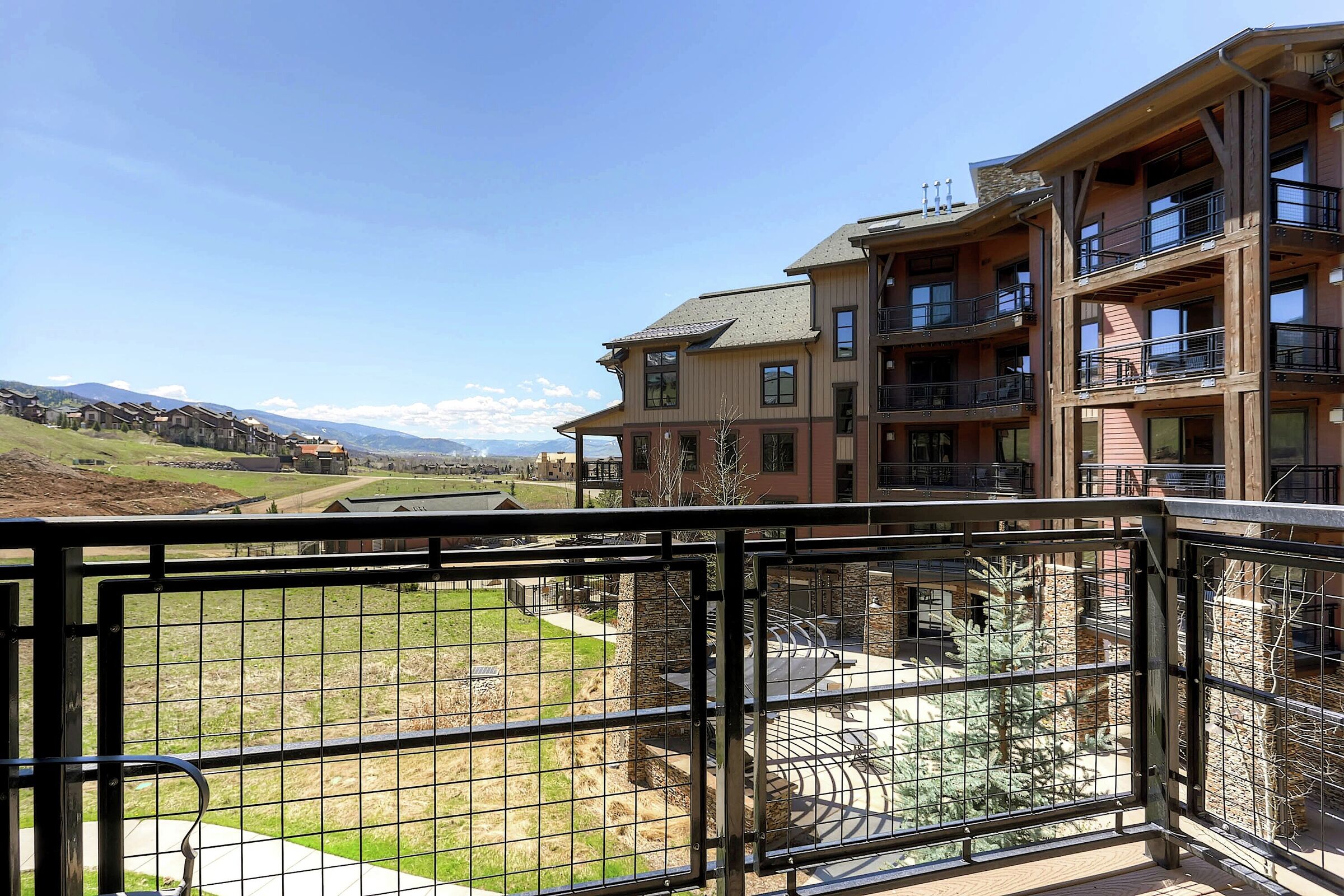 Studio Balcony