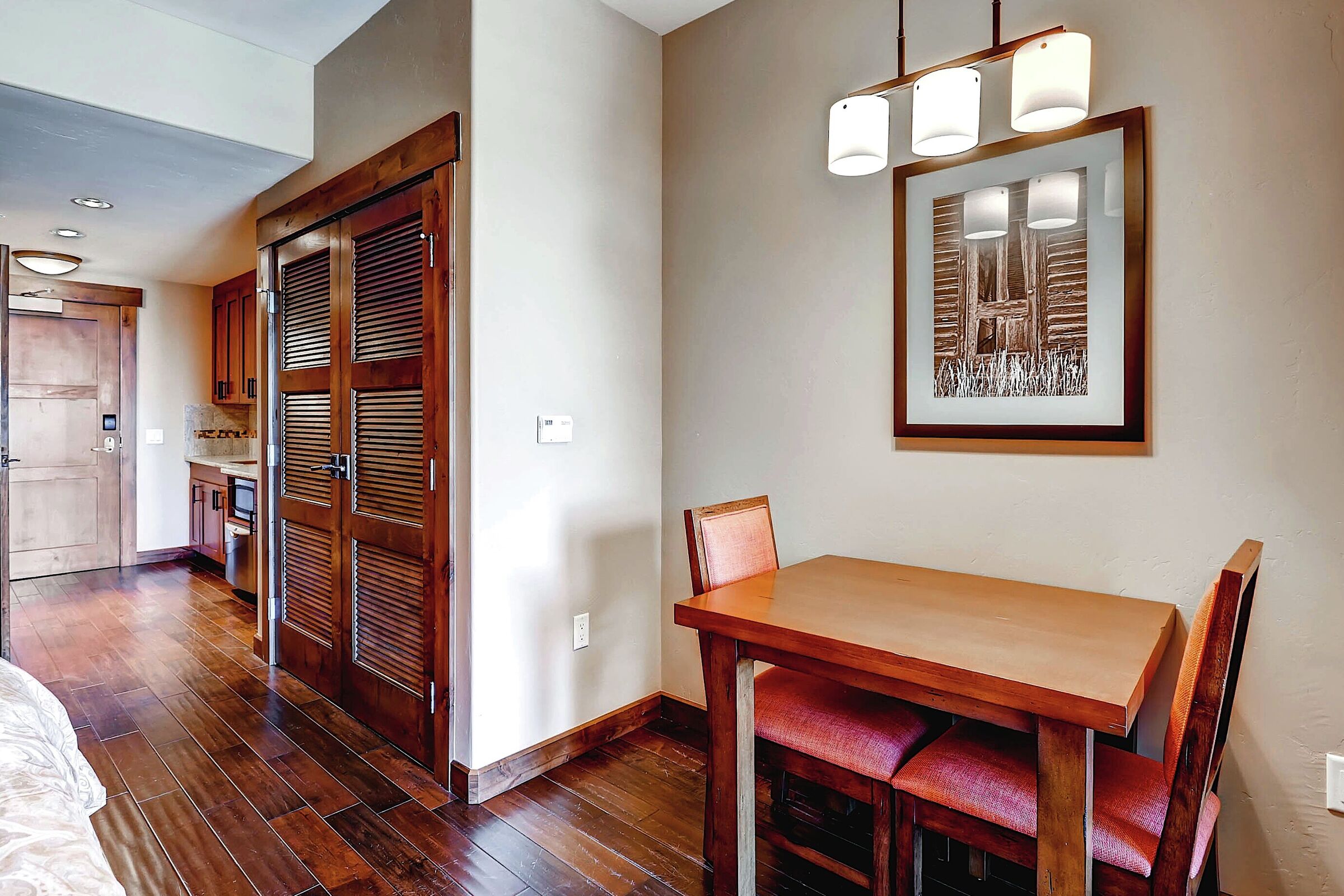 Studio Dining Area