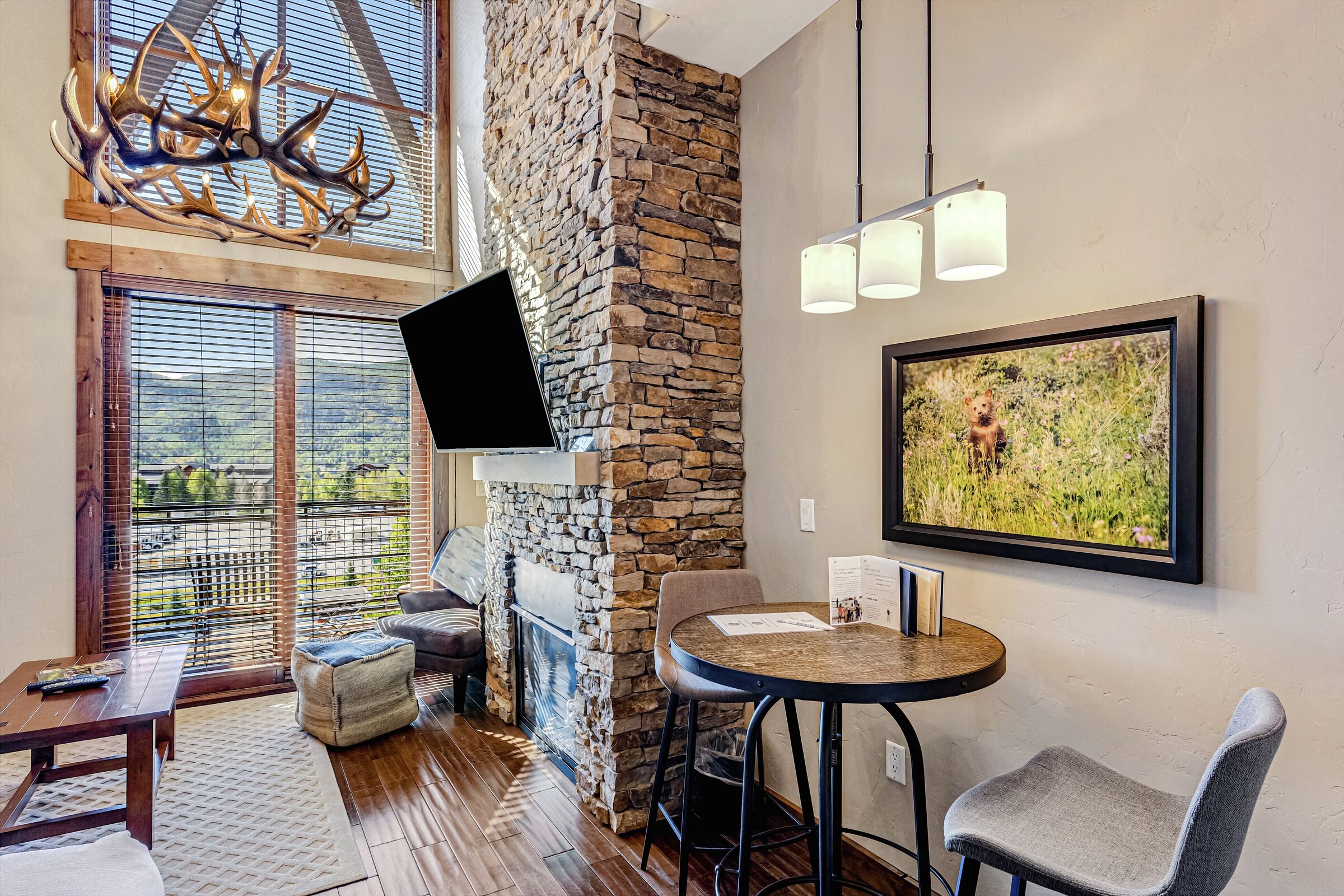 Studio Dining Area
