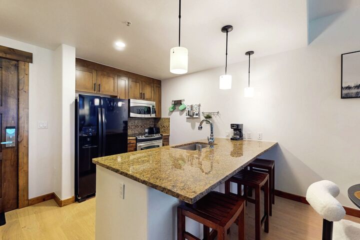 #2106 - Kitchen