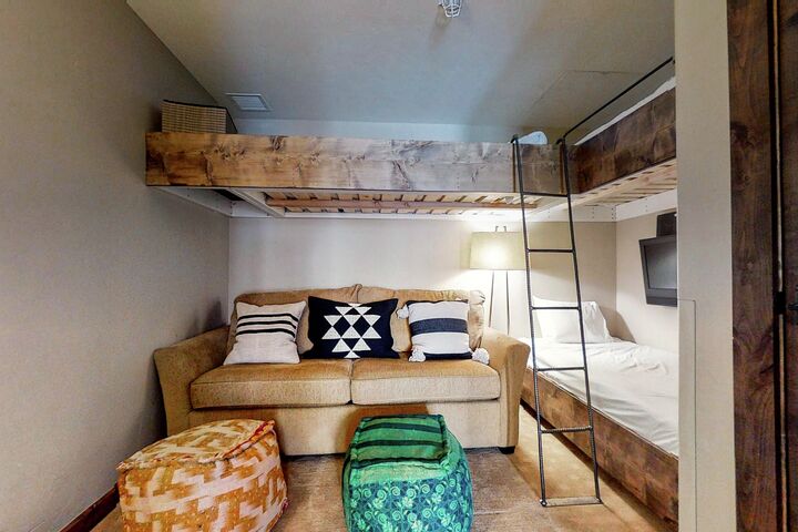 #2103 - Den with Bunk Beds
