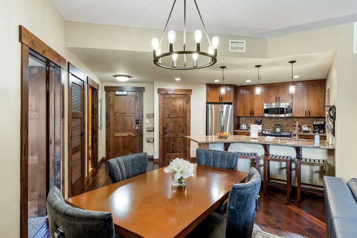 #3107 - Dining Area