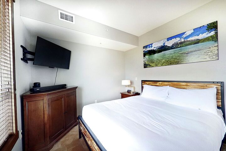 #4114 - Master Bedroom