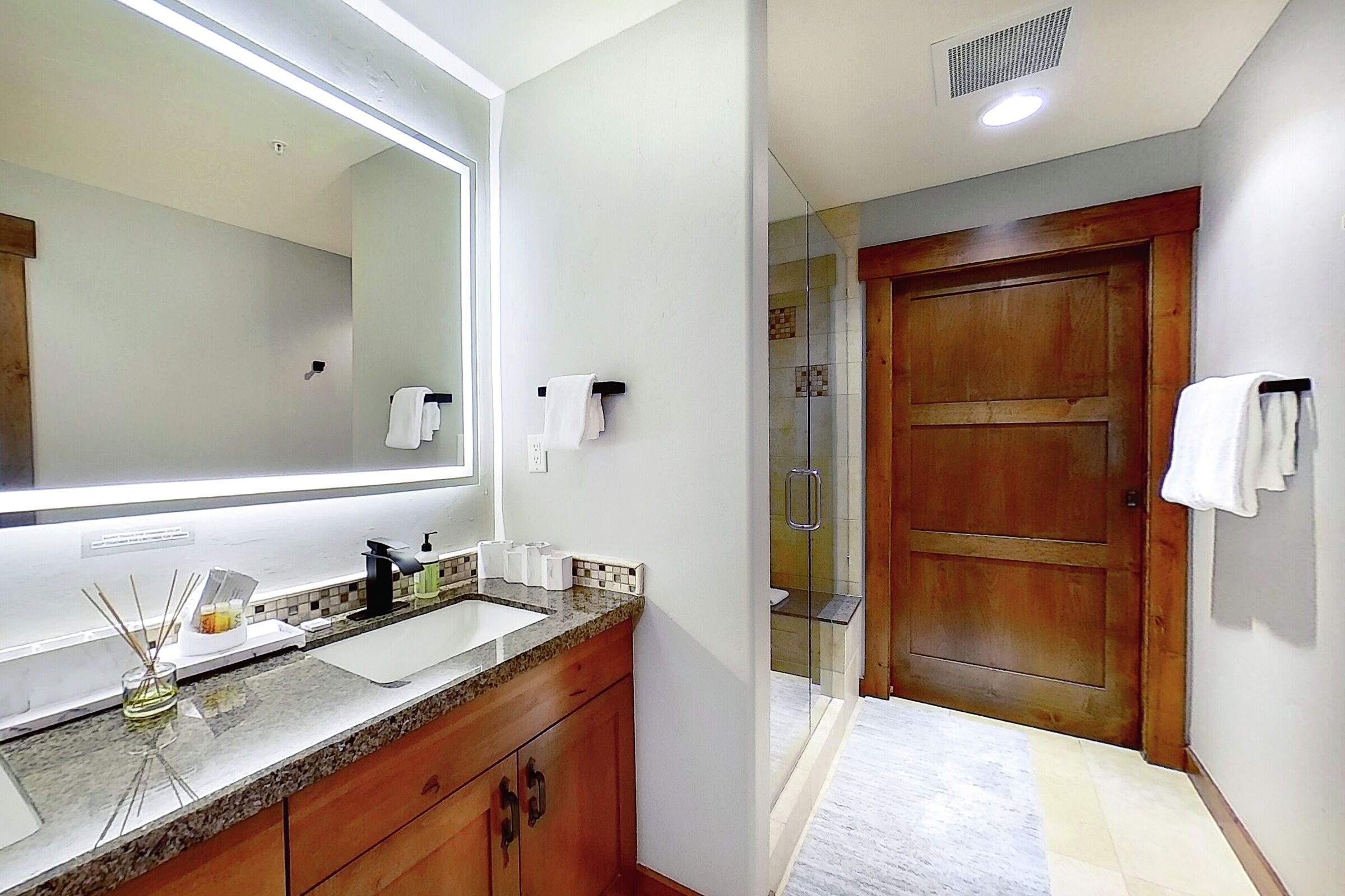 Master Ensuite Bathroom