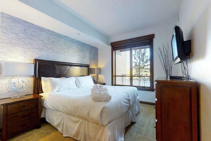 #2122 - Bedroom