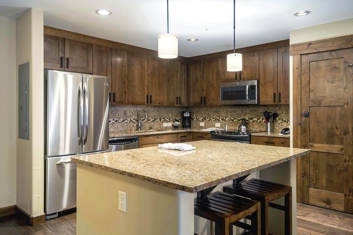 #4115 - Kitchen