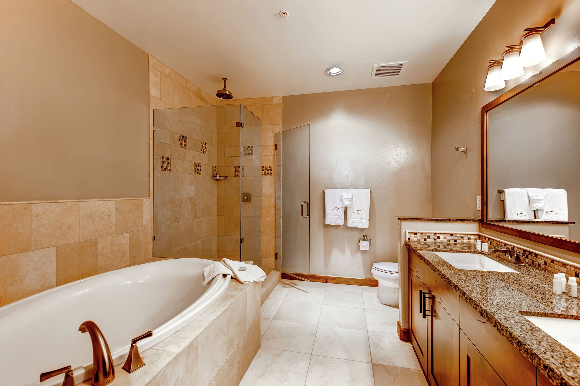 Master Ensuite Bathroom