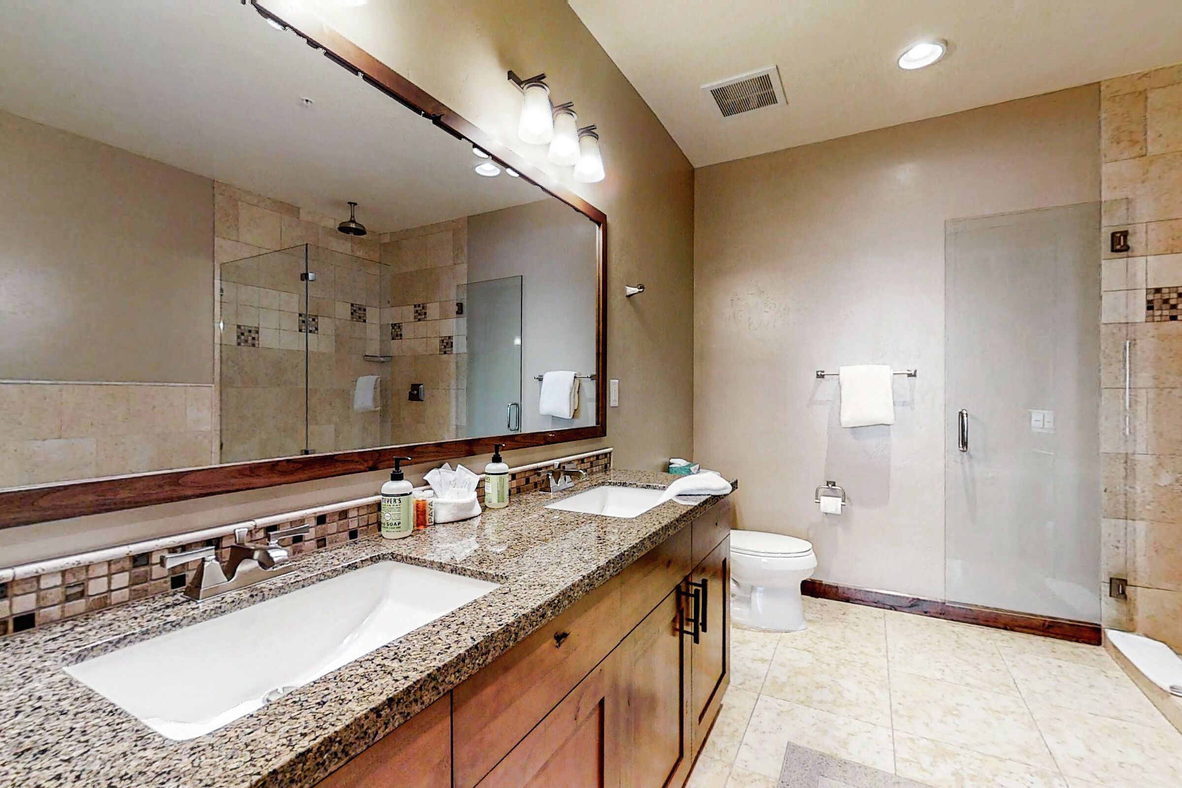 Master Ensuite Bathroom