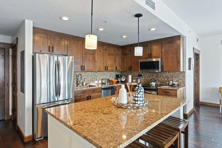 #2102 - Kitchen