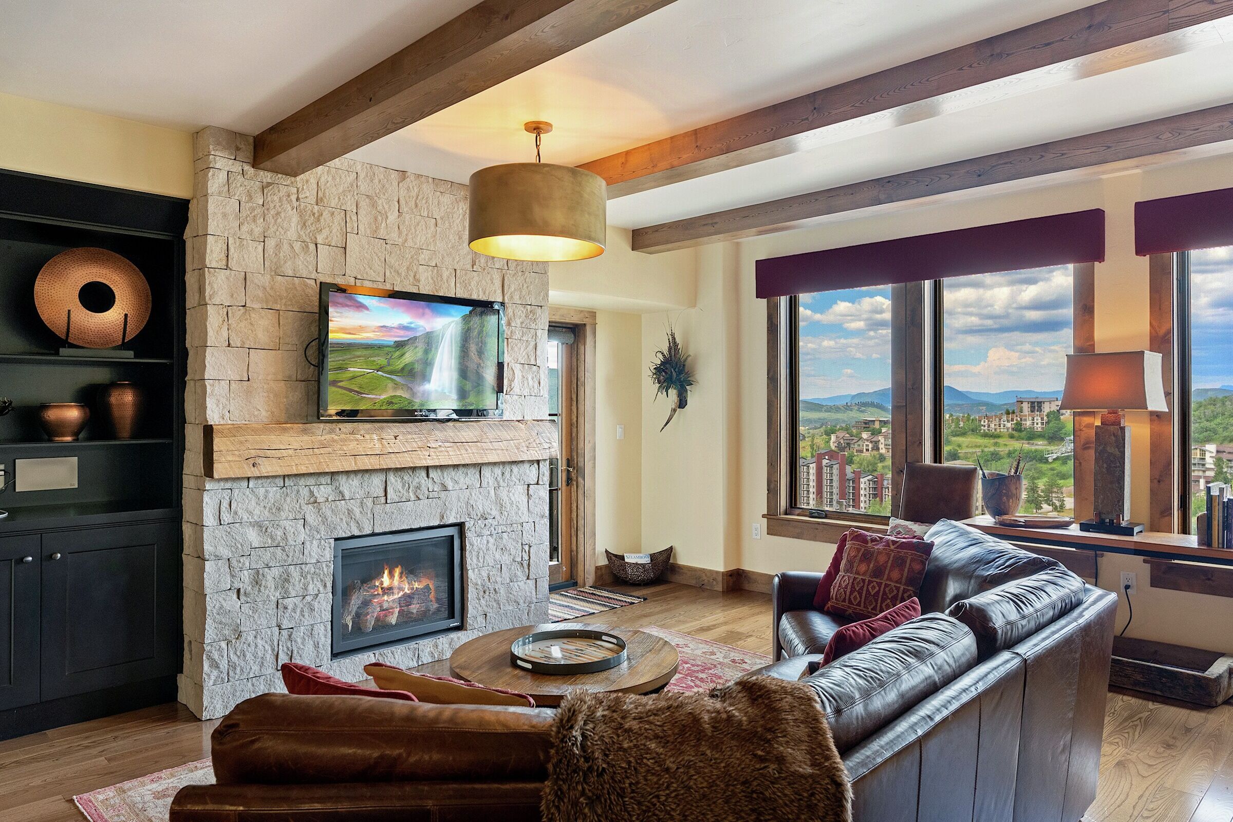#2605 - Living Area