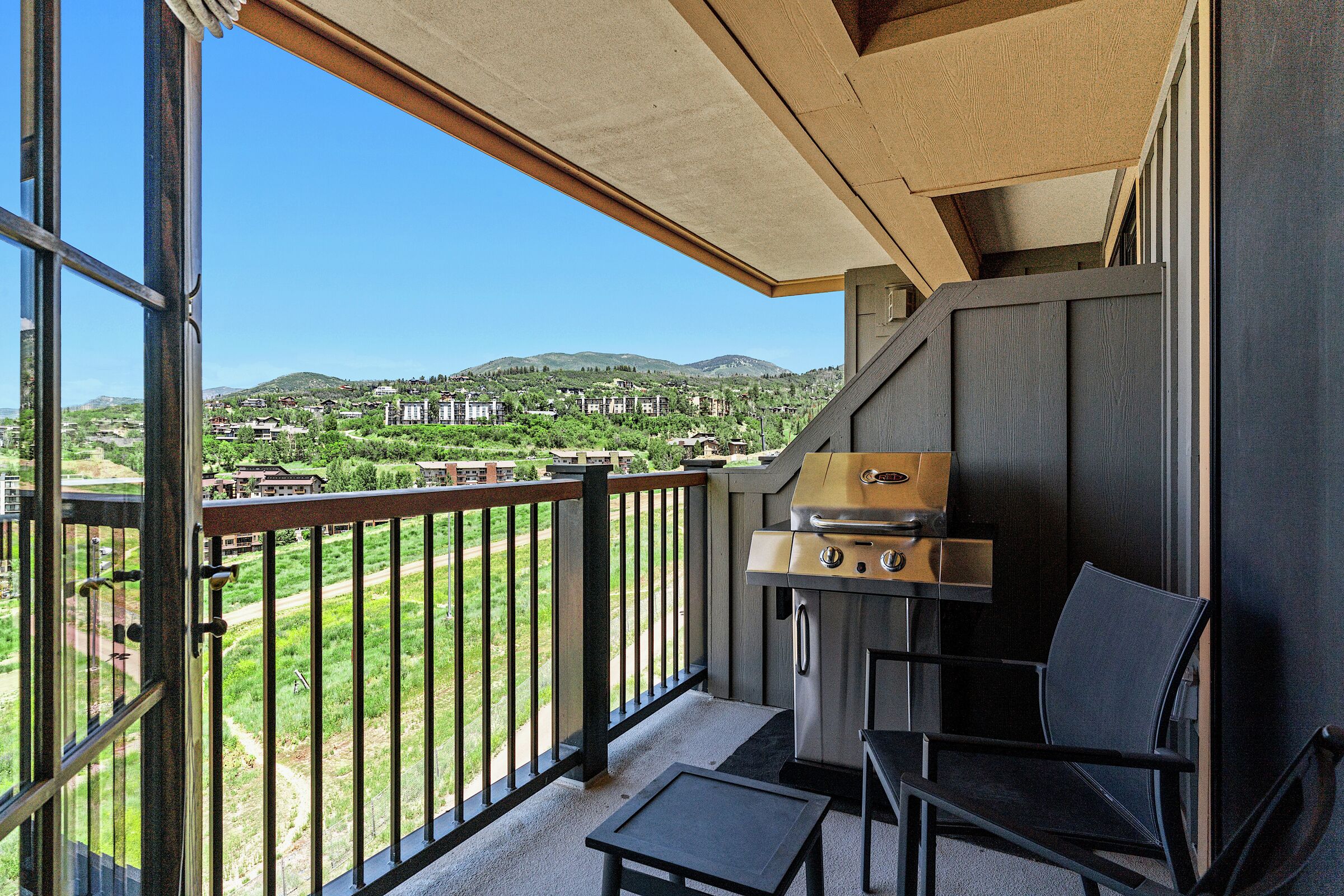 #2703 - Balcony with BBQ