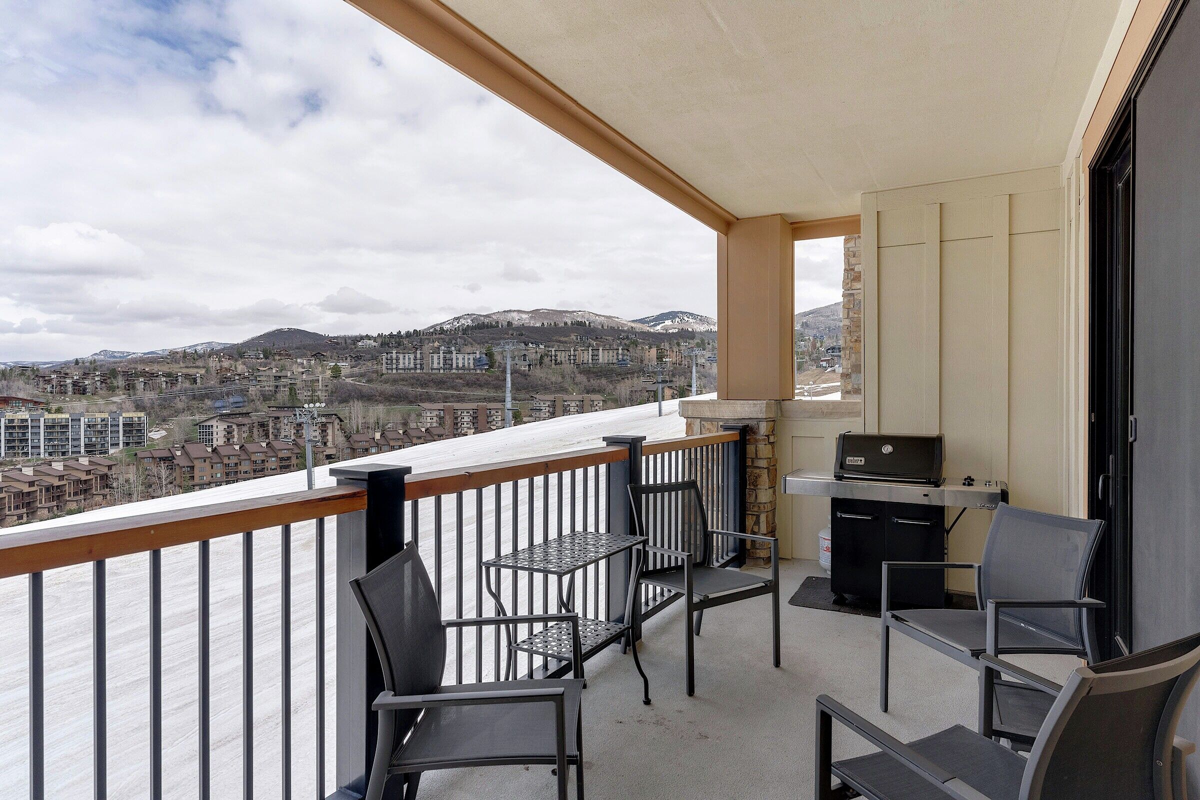 Balcony with BBQ