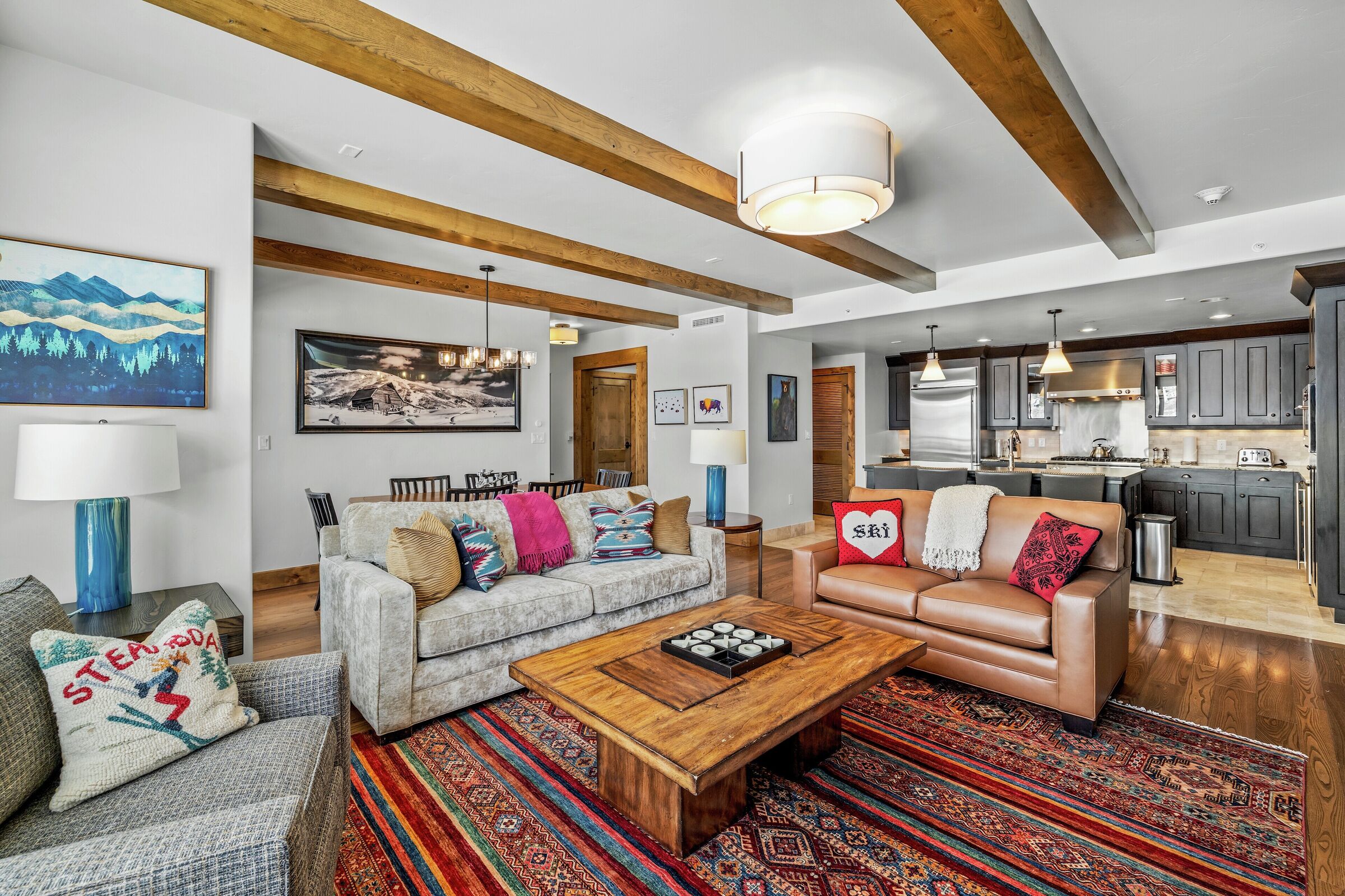#2401 - Living Area