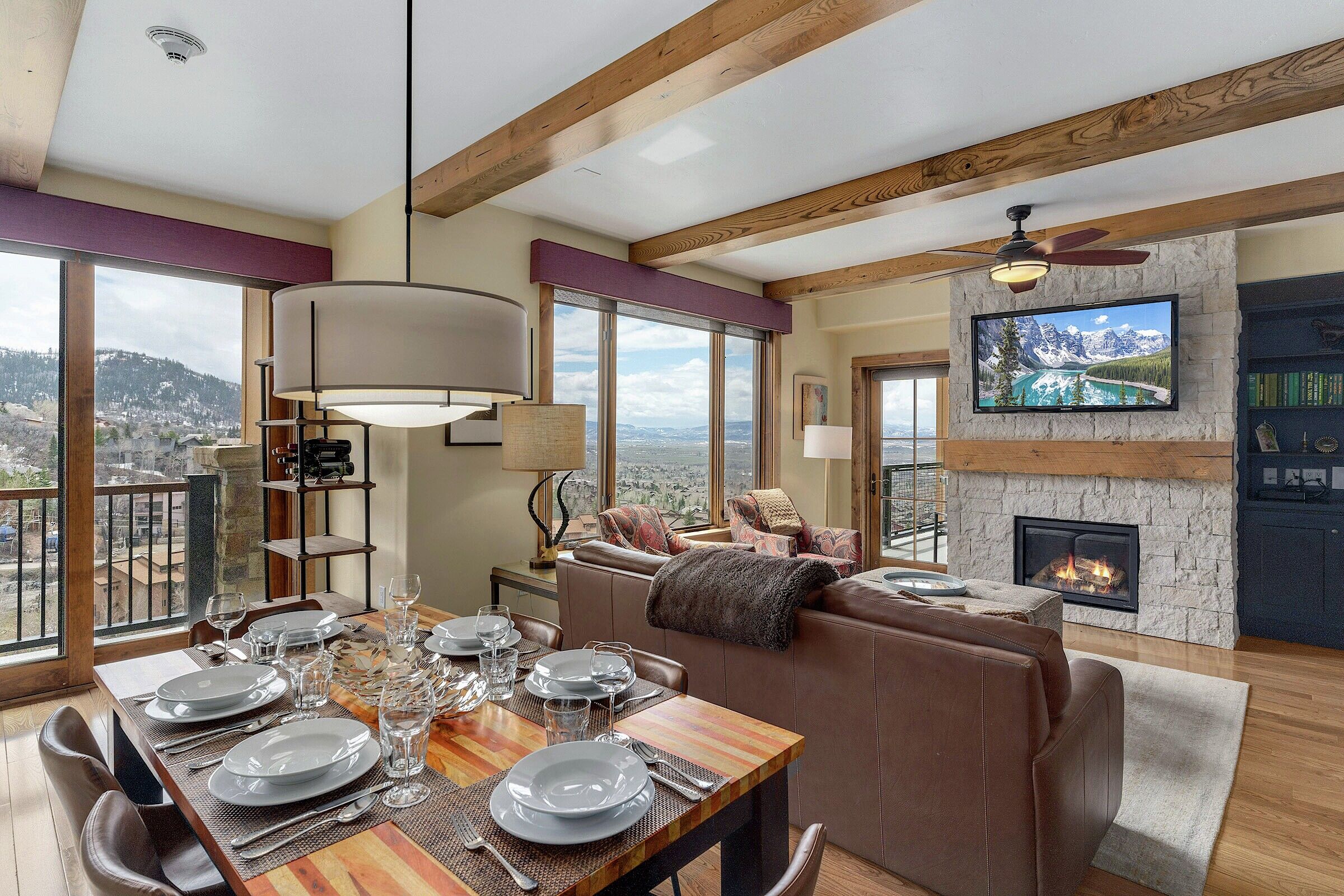 Dining Room & Living Area