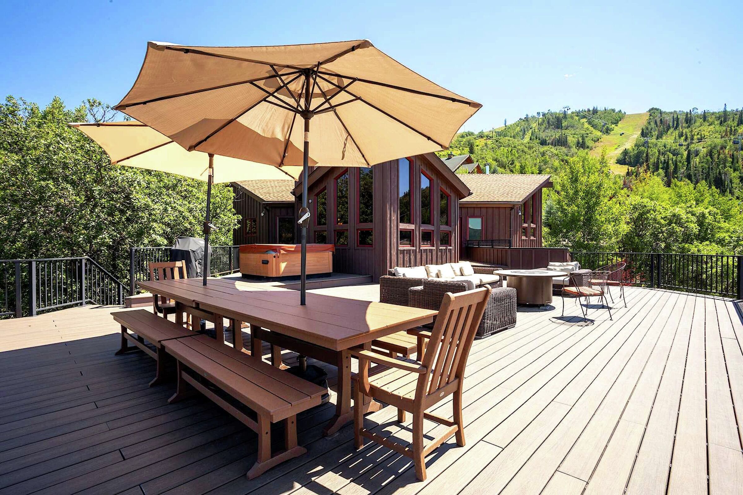 Deck with Hot Tub
