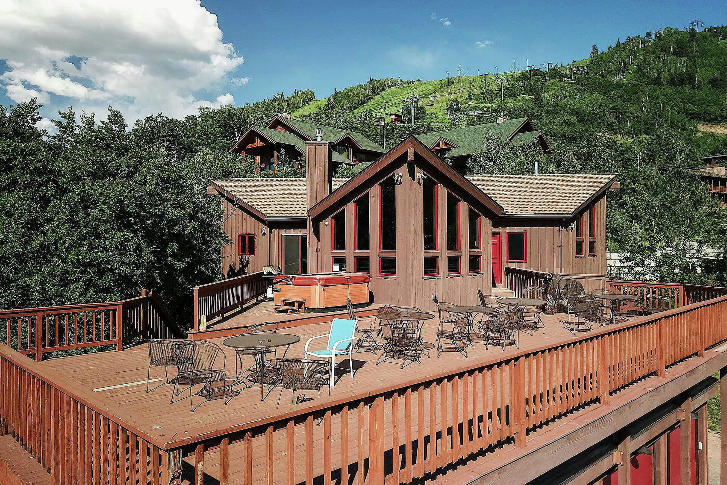 Ski Trail Lodge 1
