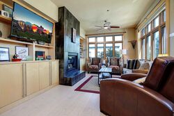 #2C - Living Room