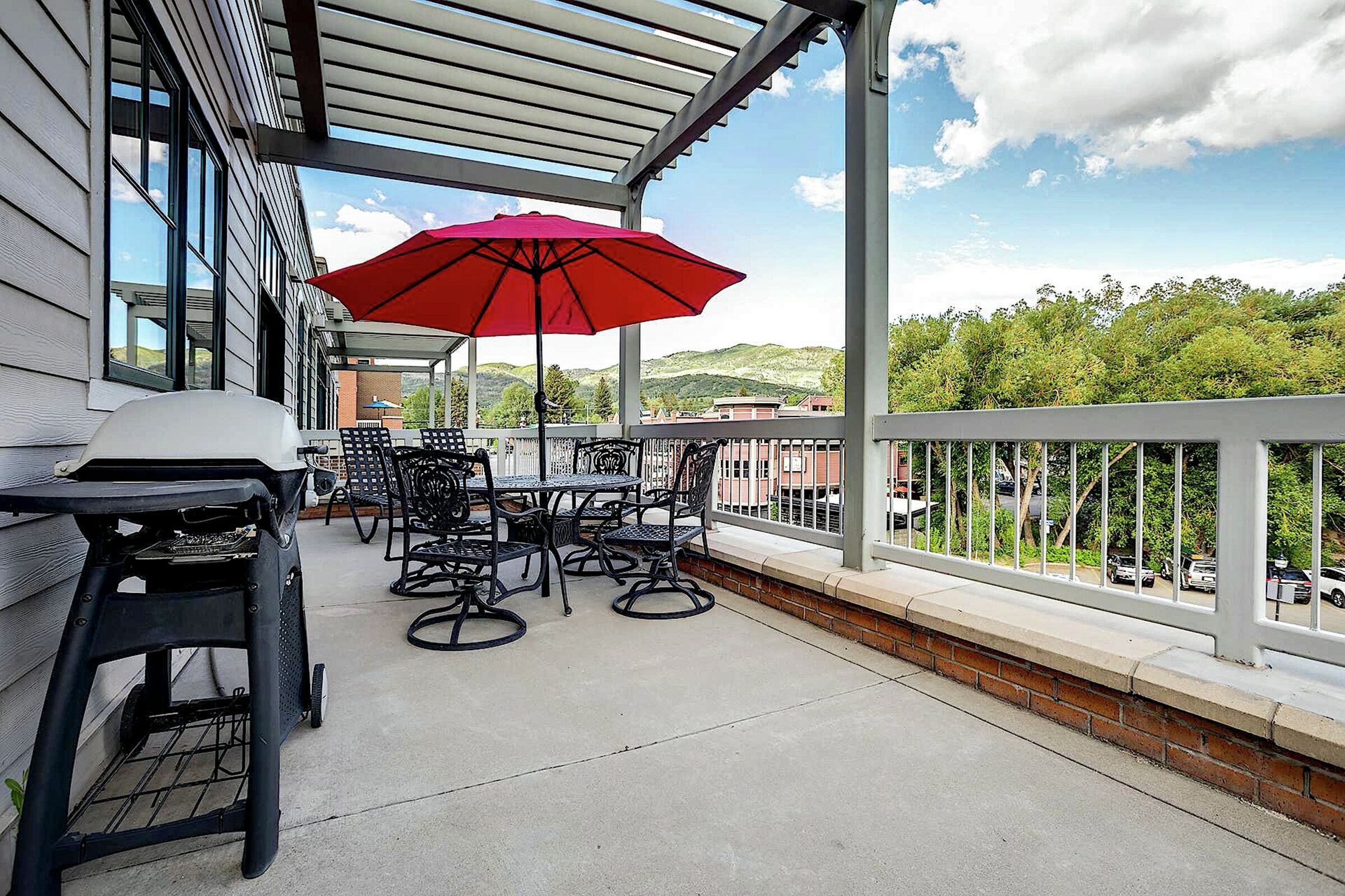 Balcony with BBQ