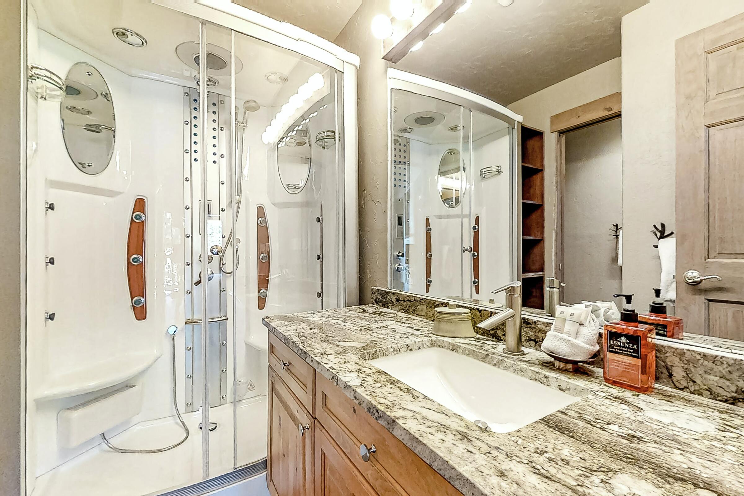 Master Ensuite Bathroom