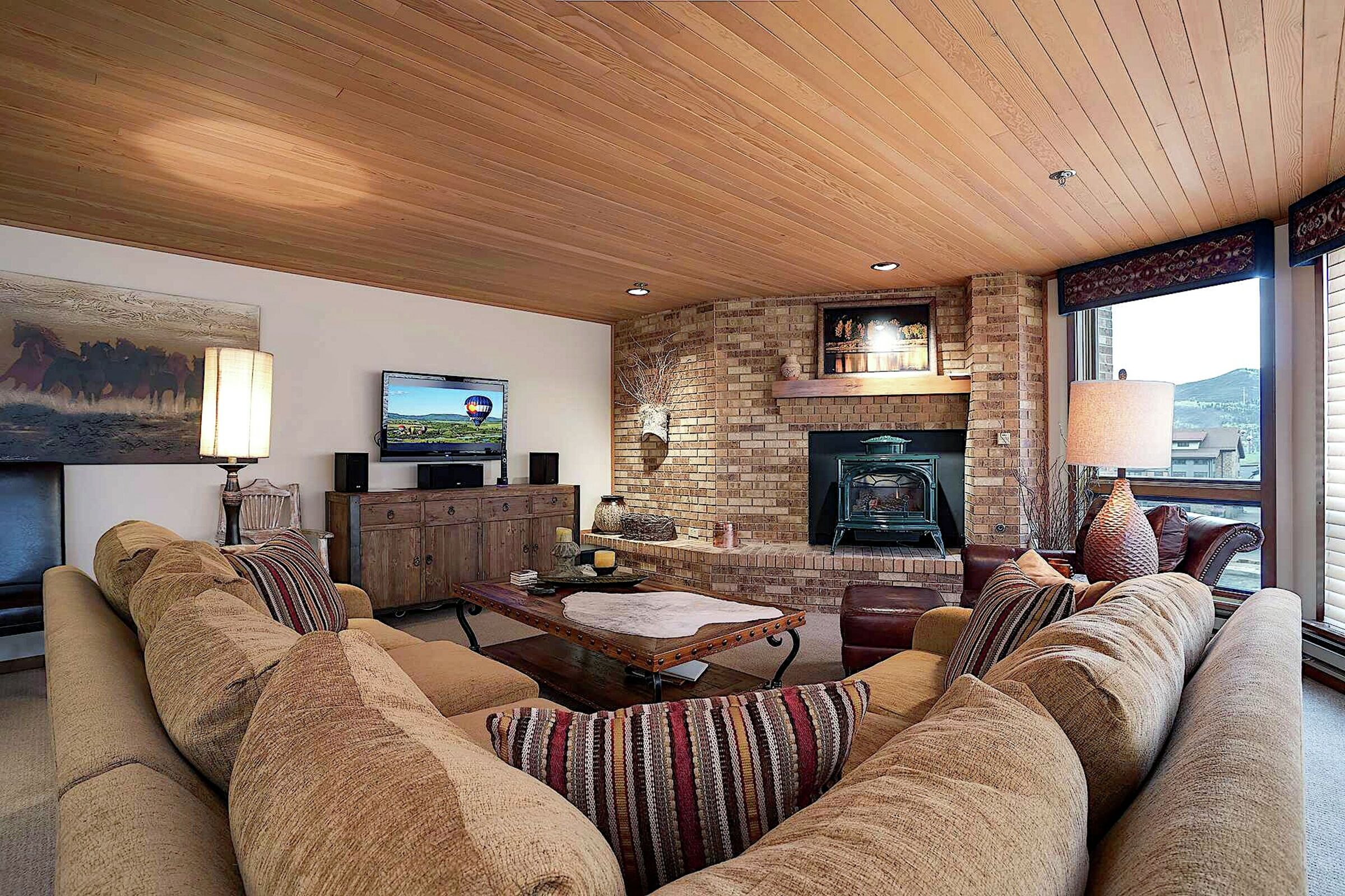 #132 - Living Room