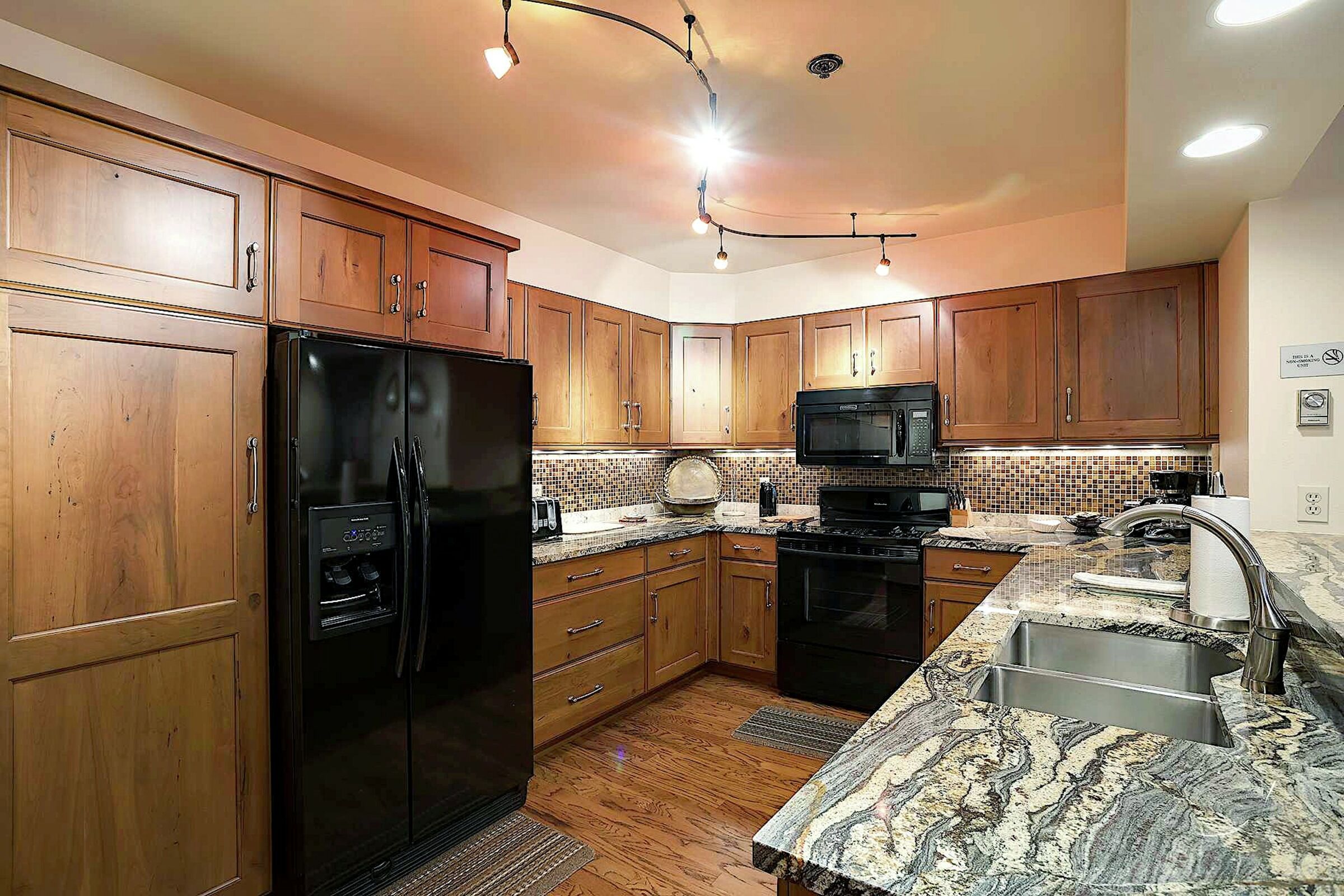 #132 - Kitchen