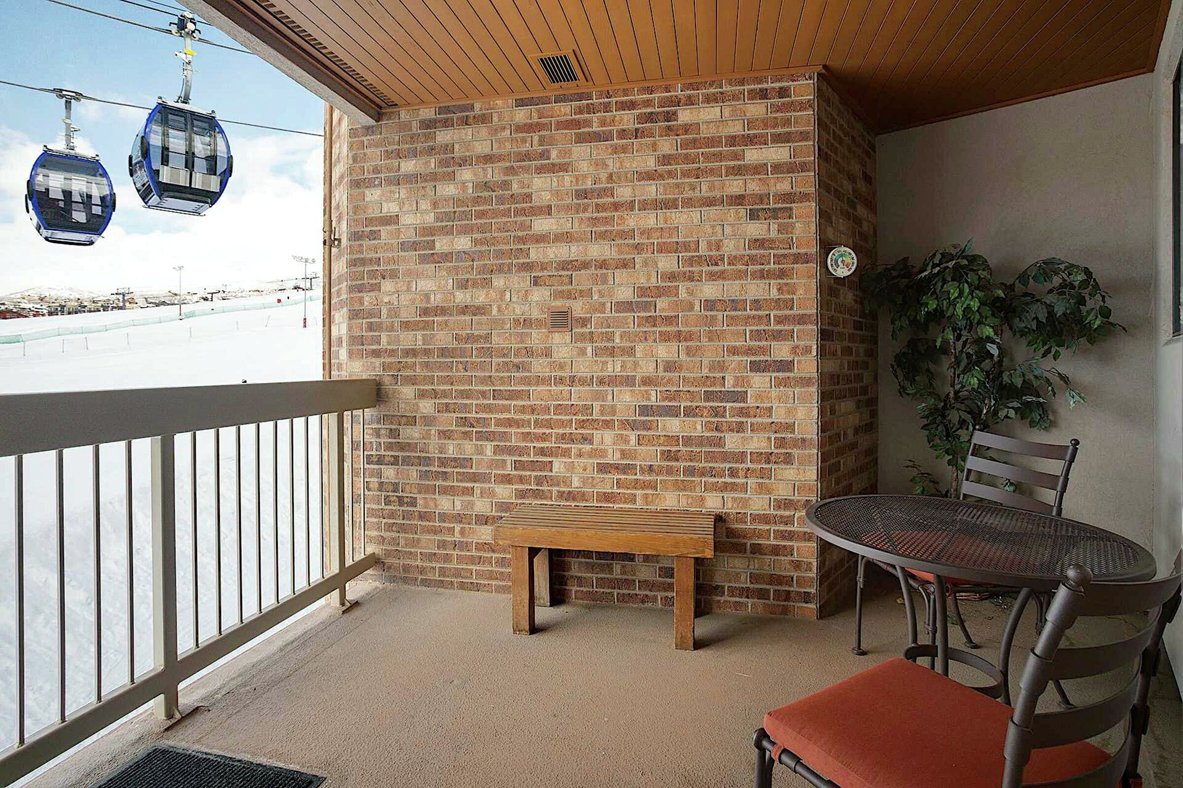 #133 - Balcony