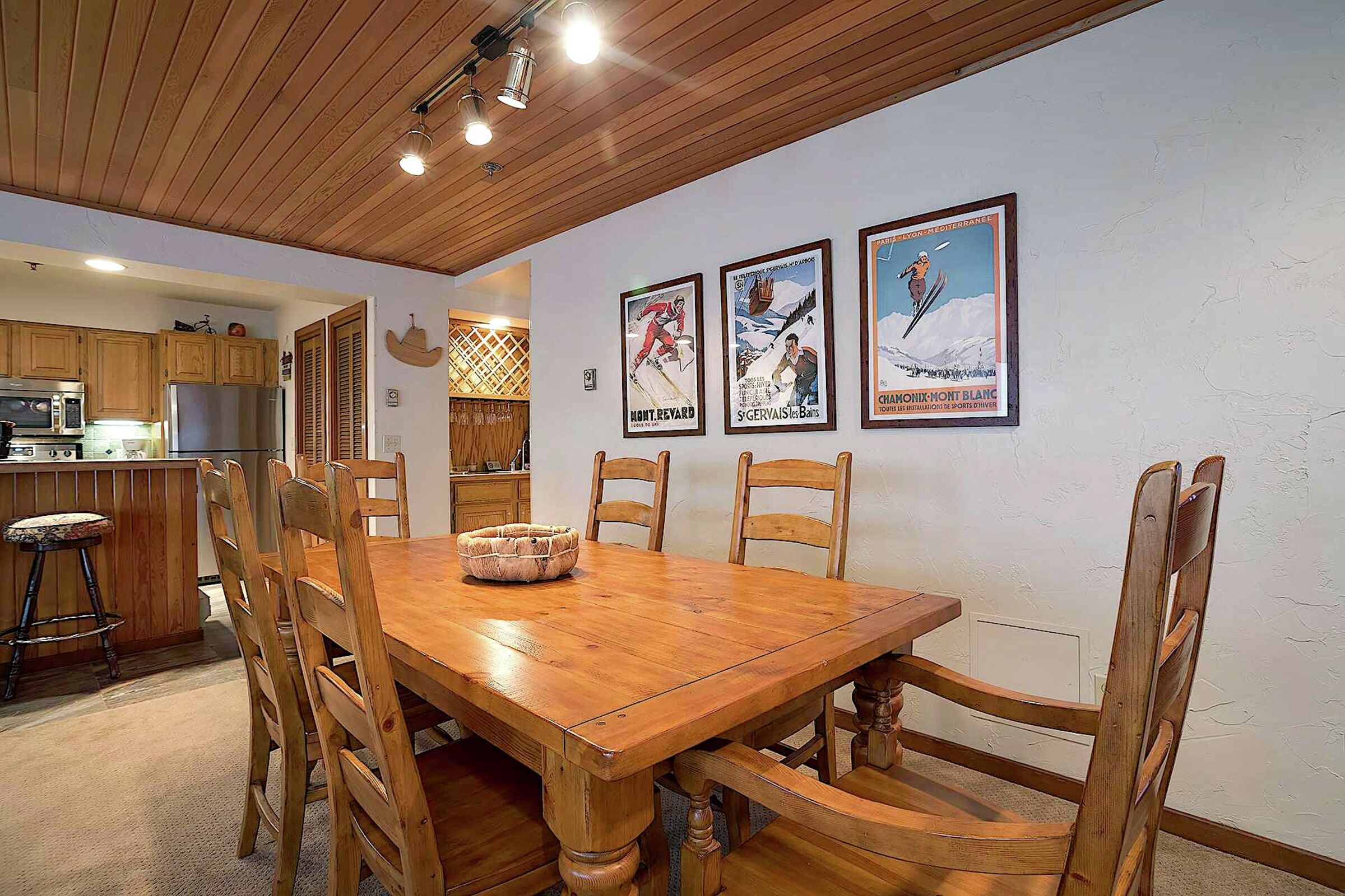 #212 - Dining Room