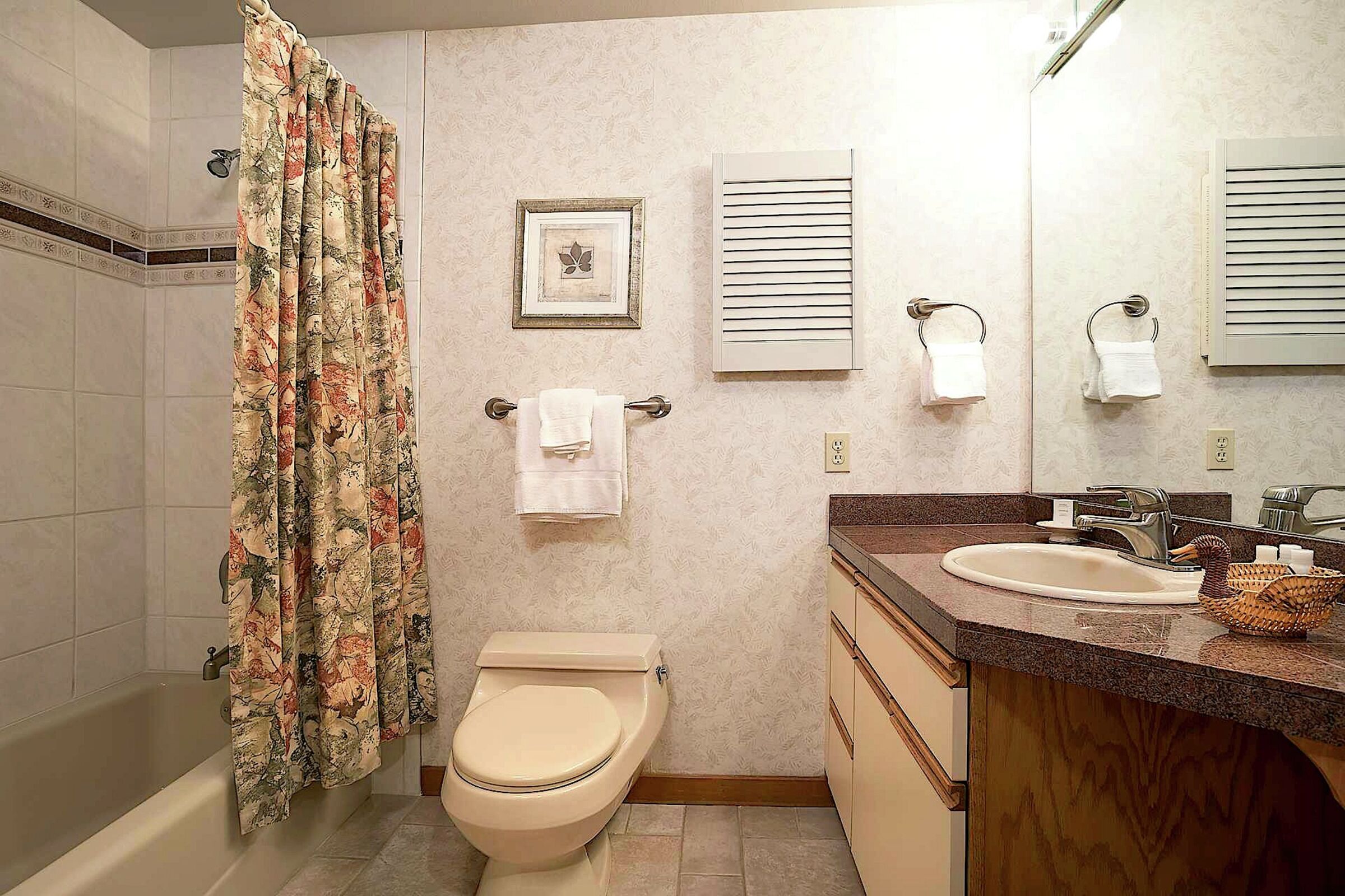 #213 - Bathroom