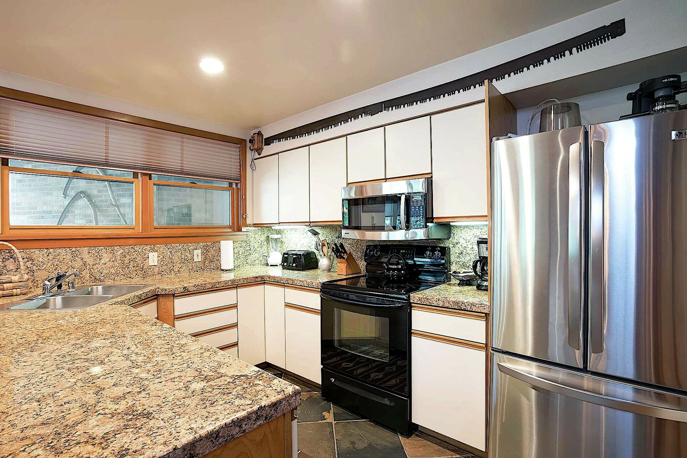 #232 - Kitchen