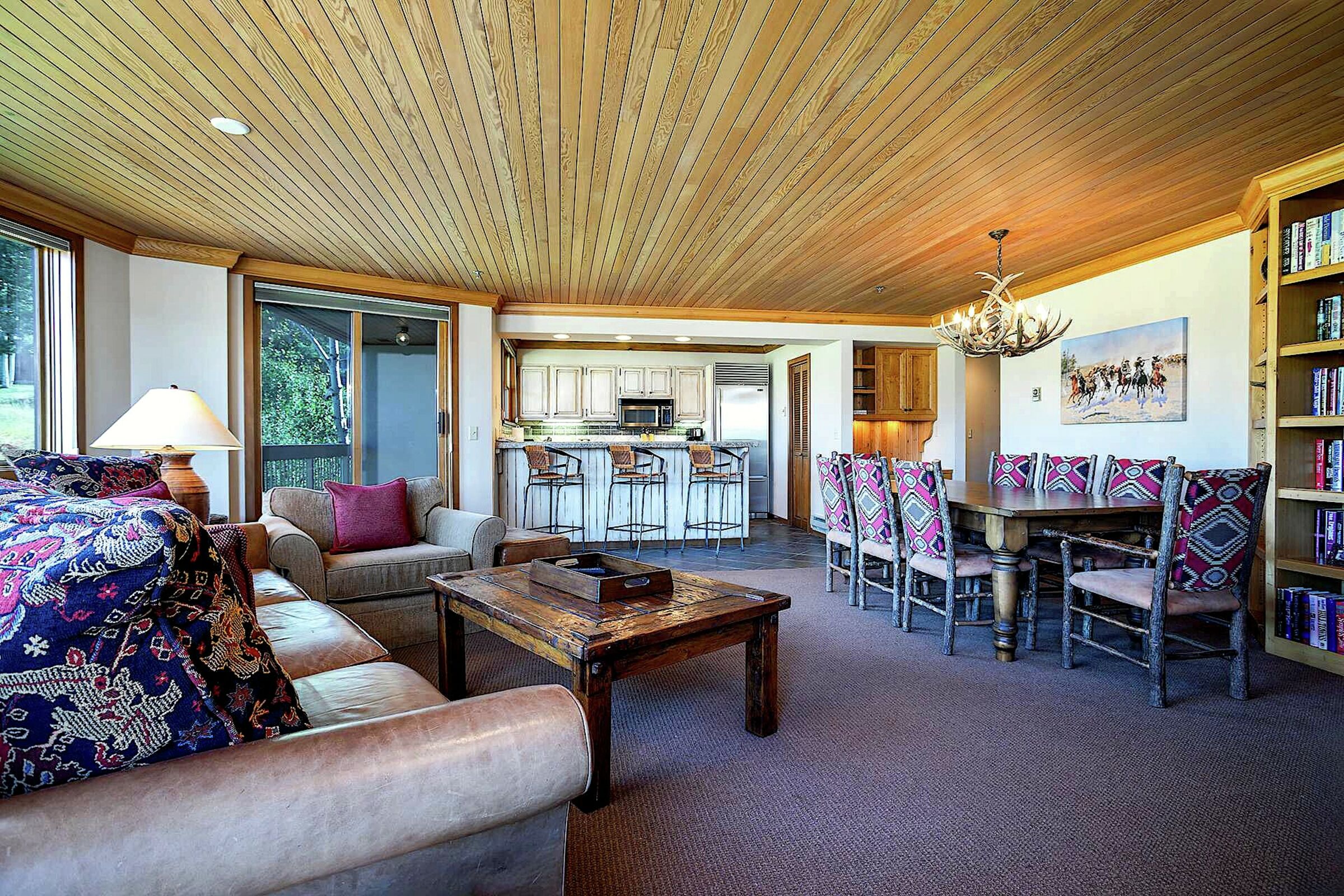 #121 - Living Area