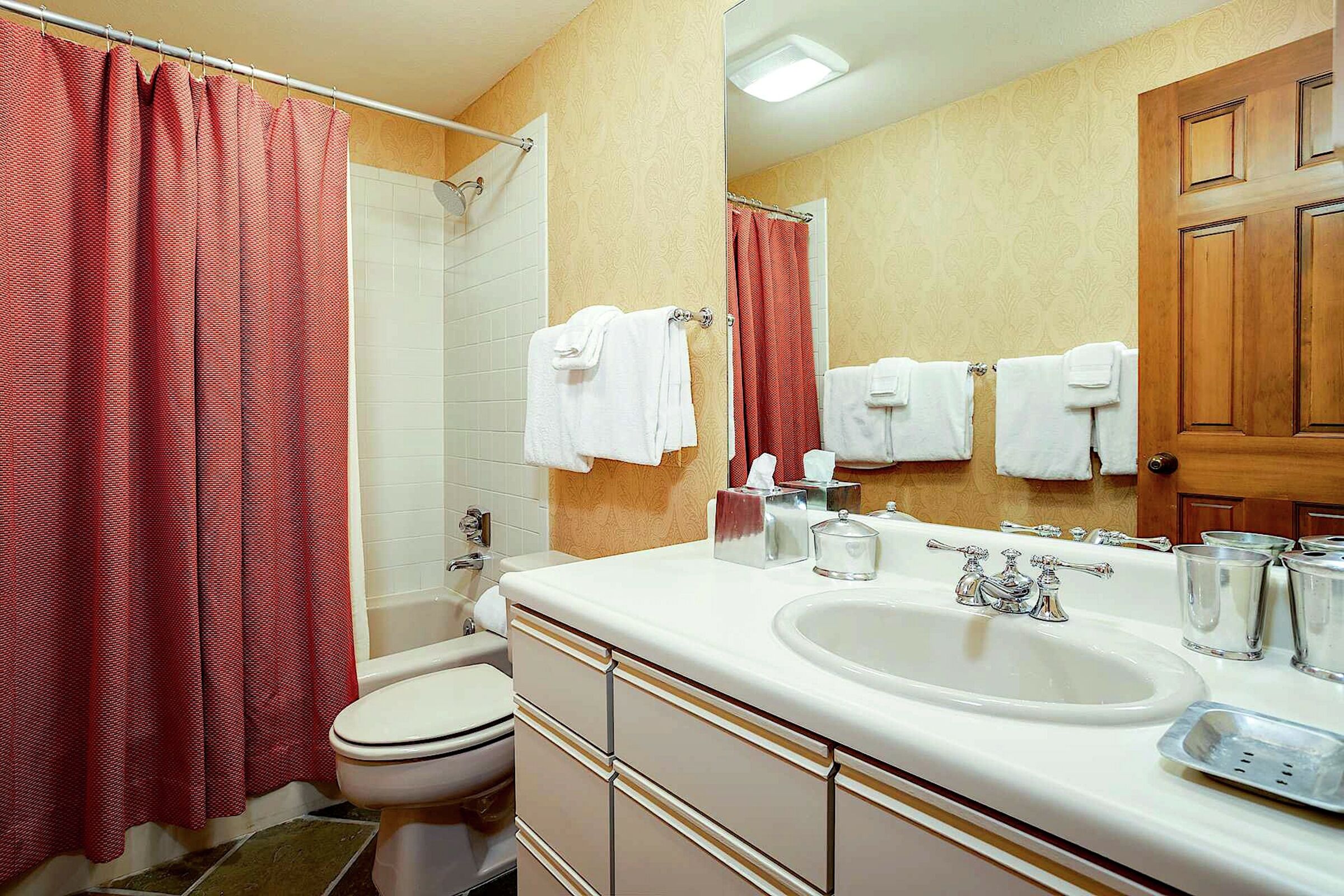 #121 - Bathroom