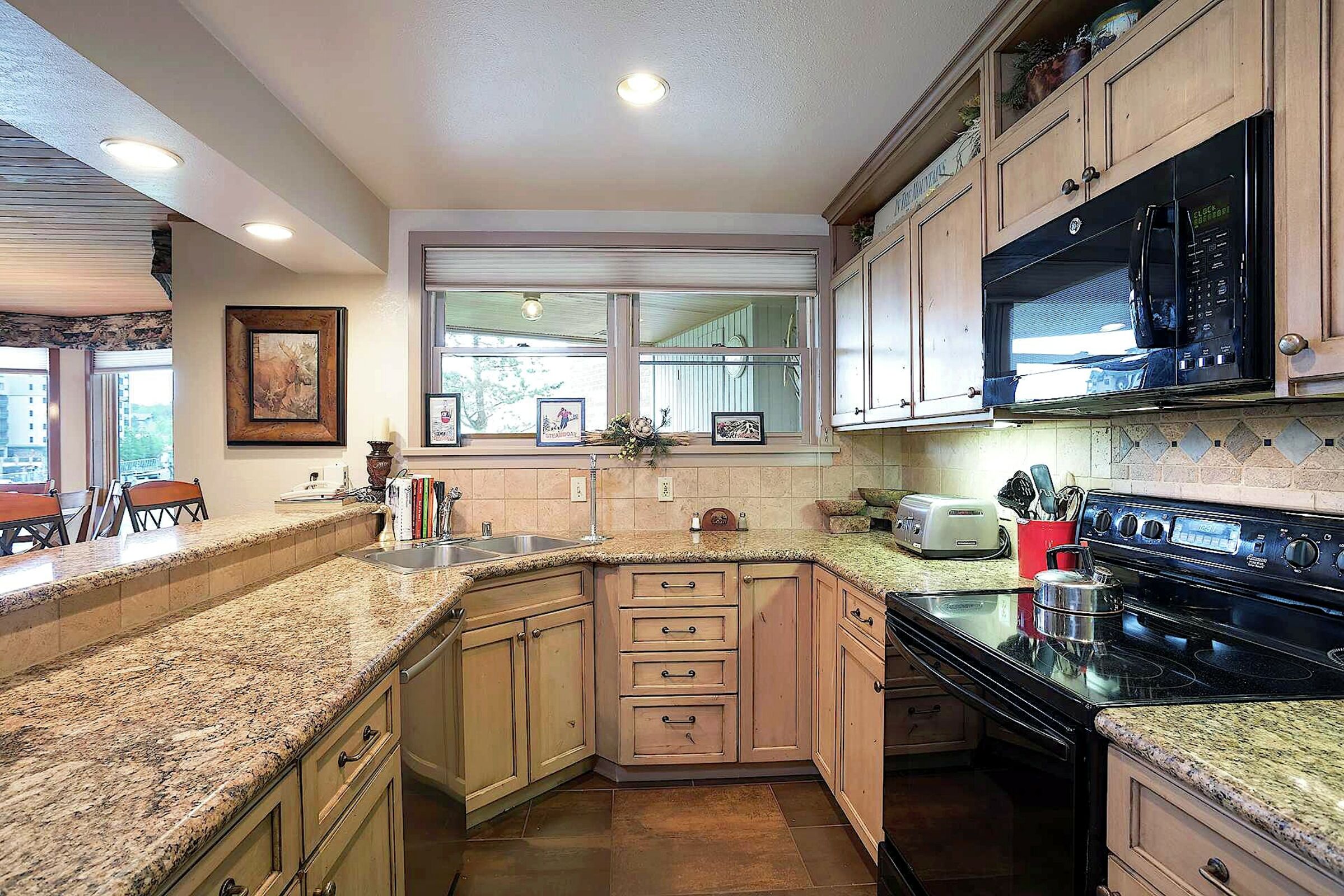 #115 - Kitchen