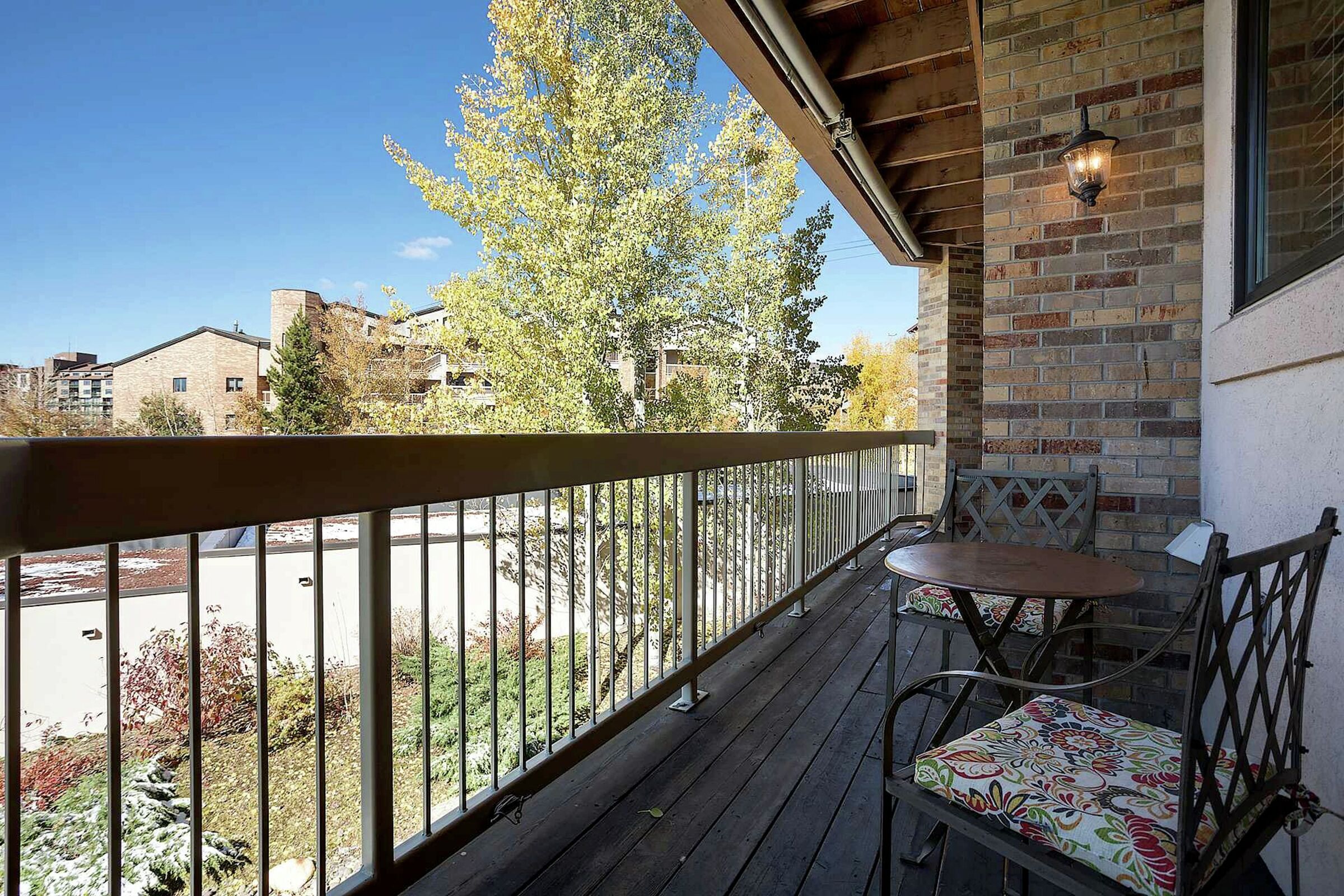 #321 - Balcony