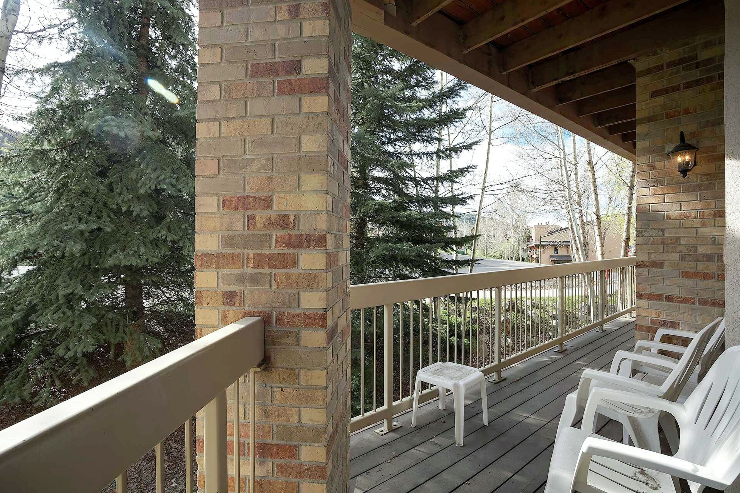 #324 - Balcony