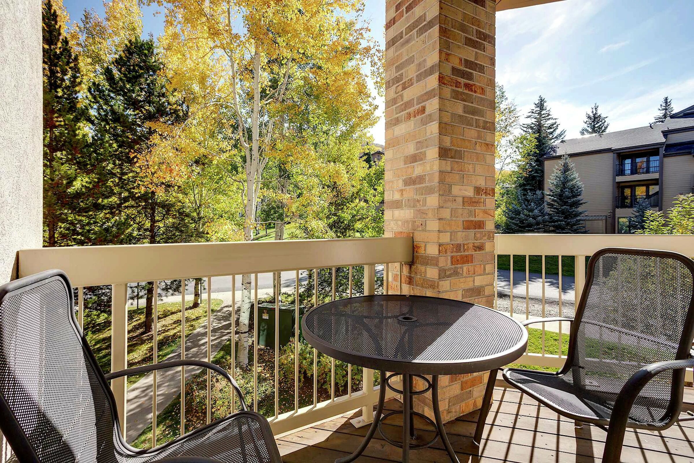 #332 - Balcony