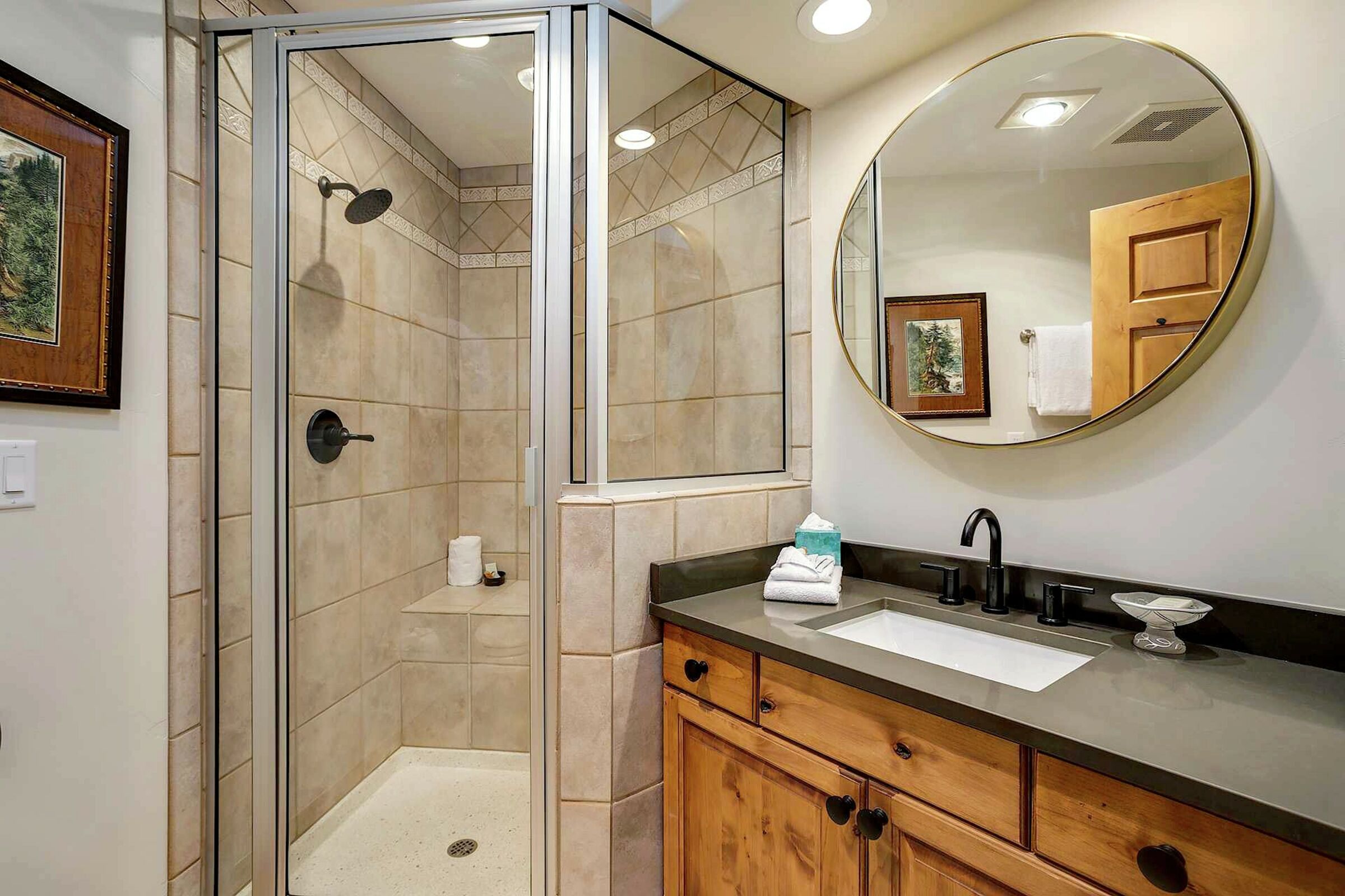 #332 - Bathroom