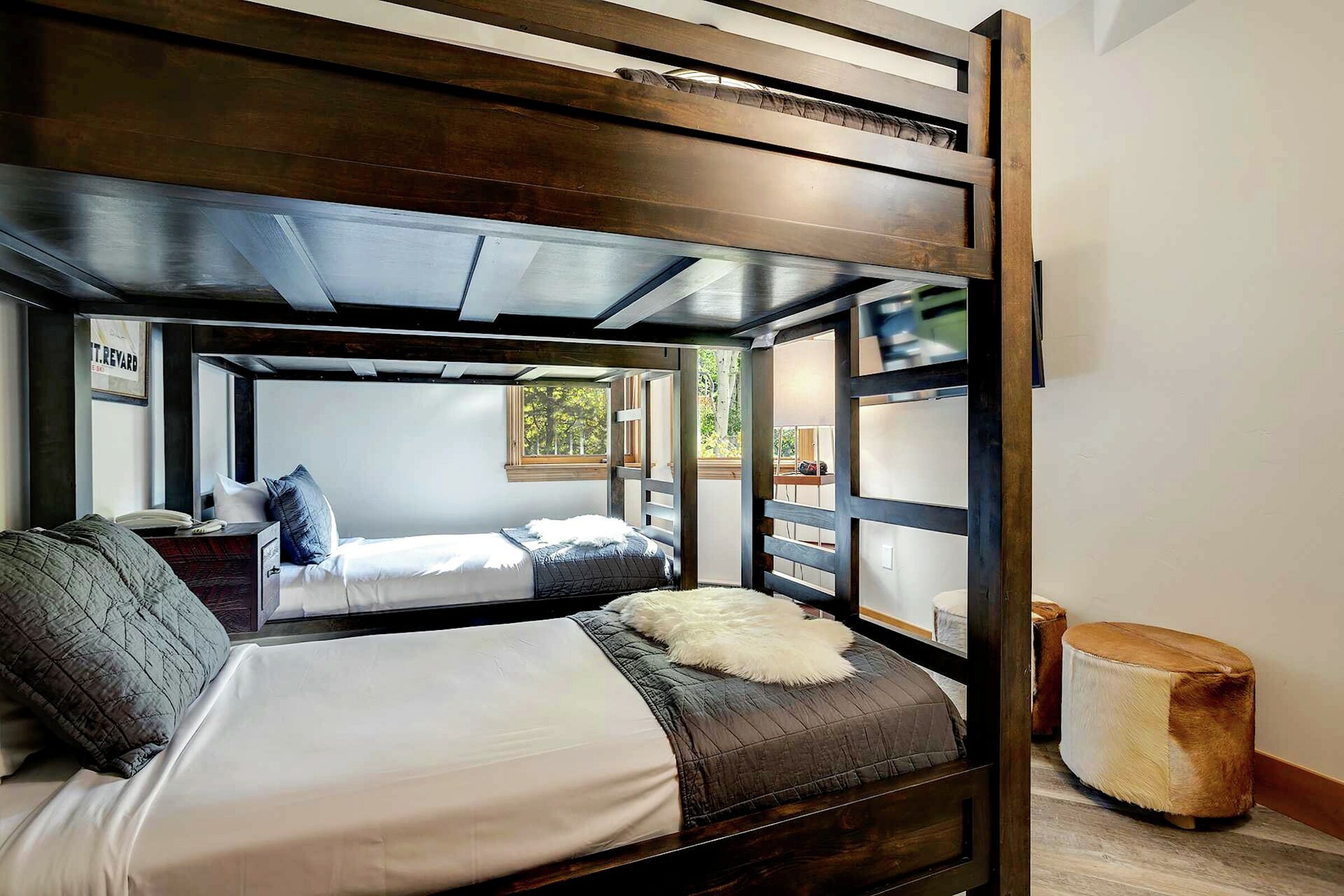 #332 - Bedroom