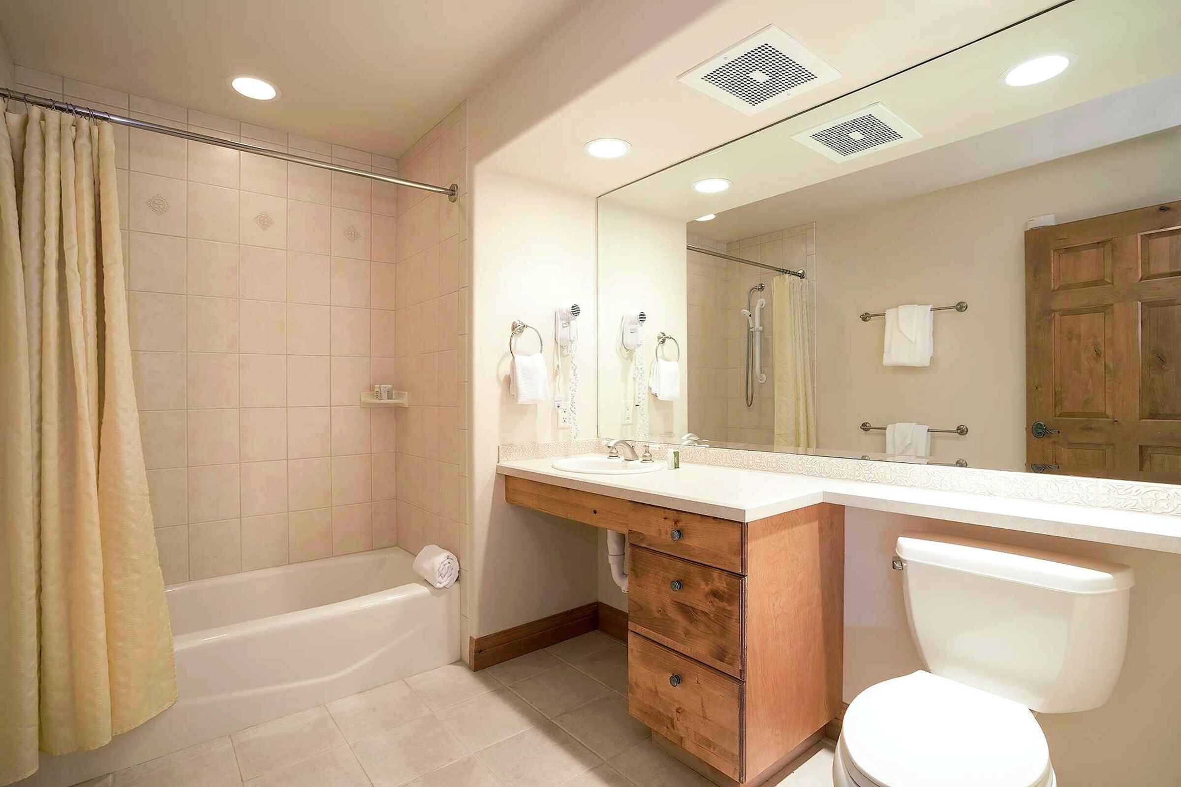 #333 - Bathroom