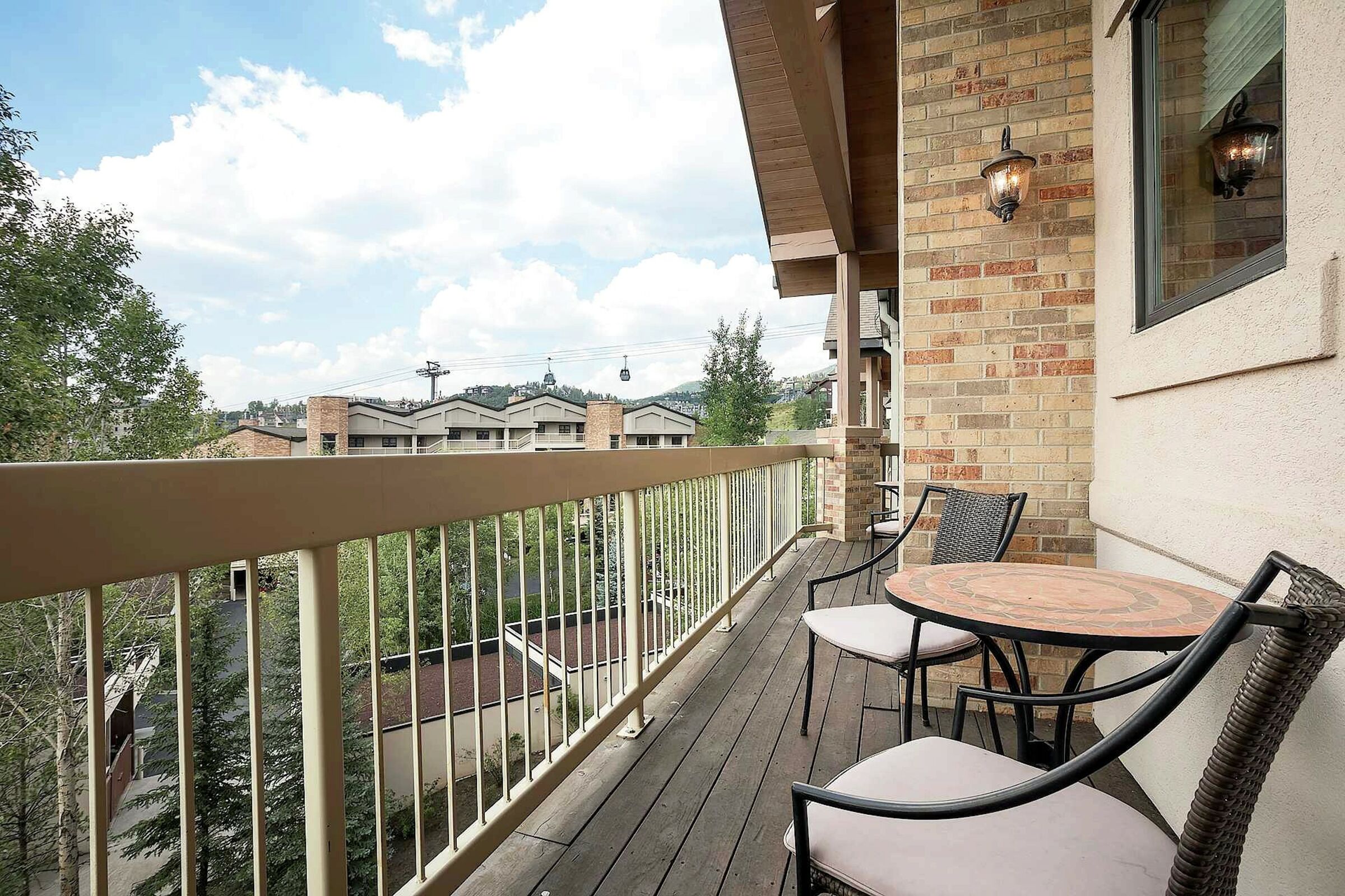 #343 - Balcony