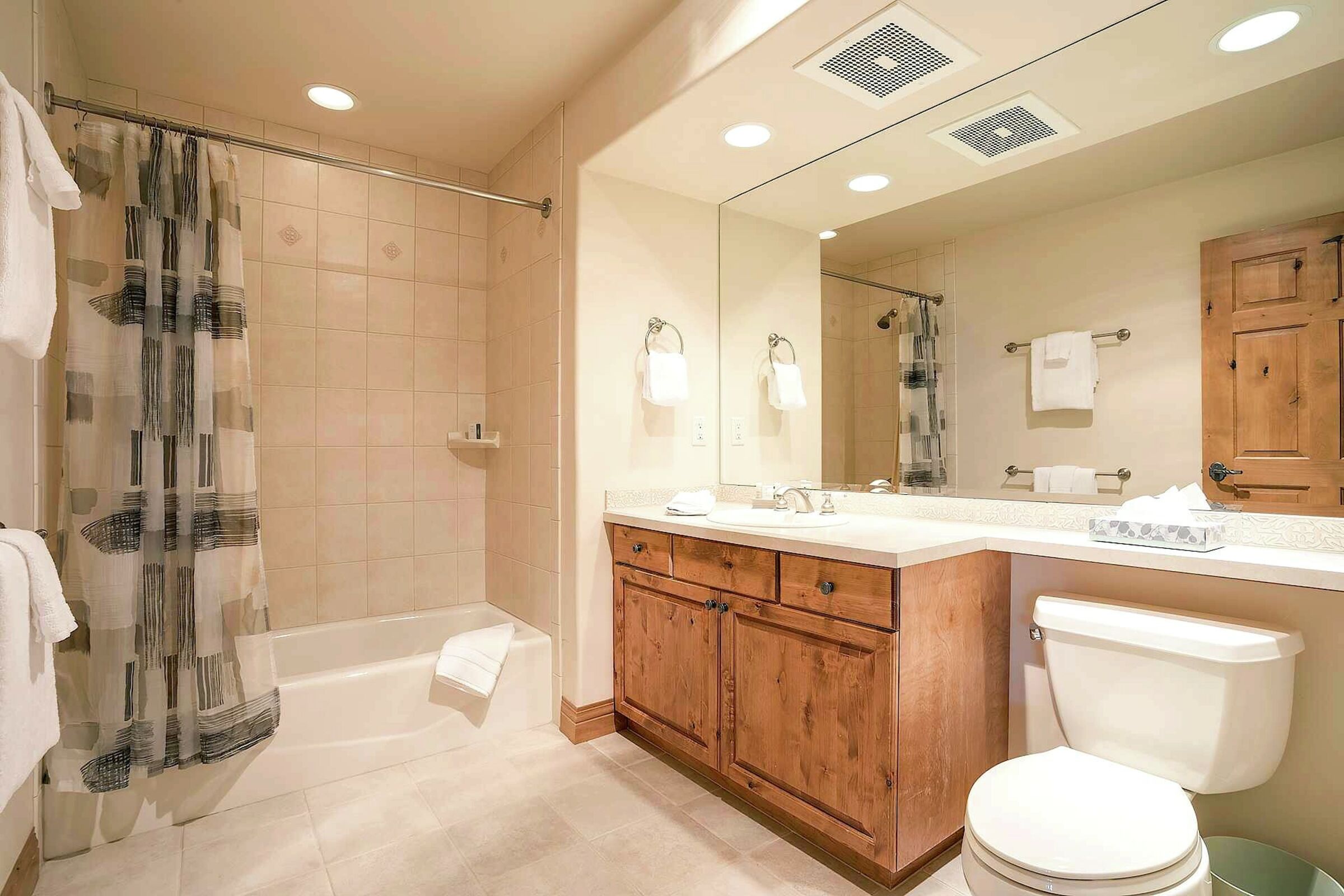 #343 - Bathroom