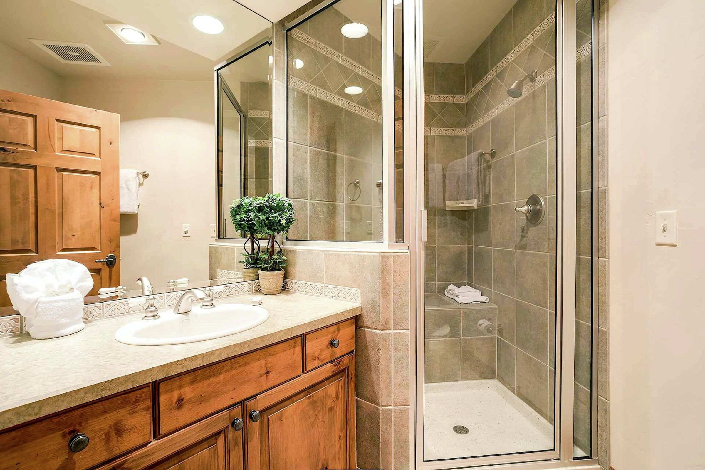 #311 - Bathroom