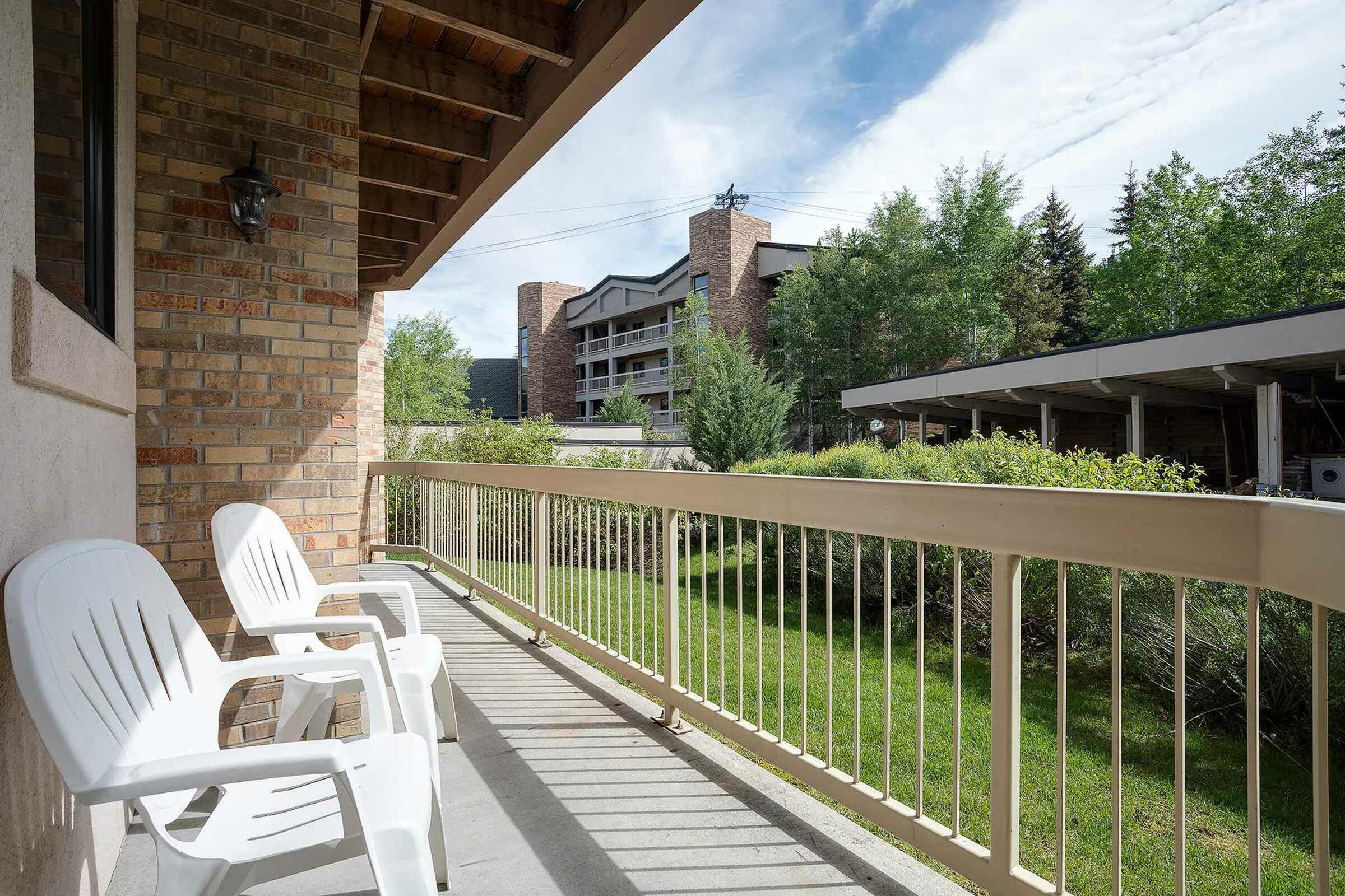 #326 - Balcony