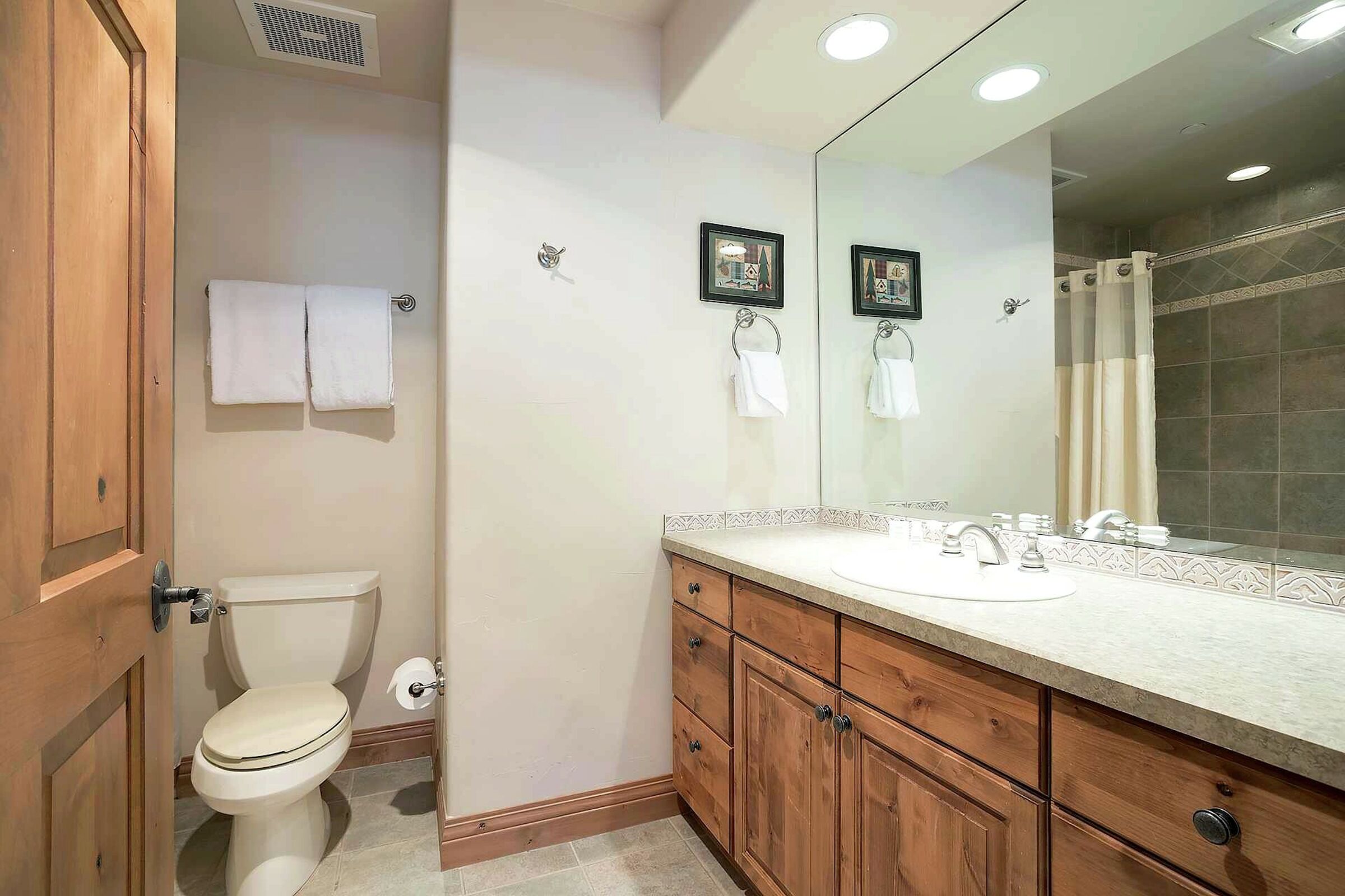 #336 - Bathroom