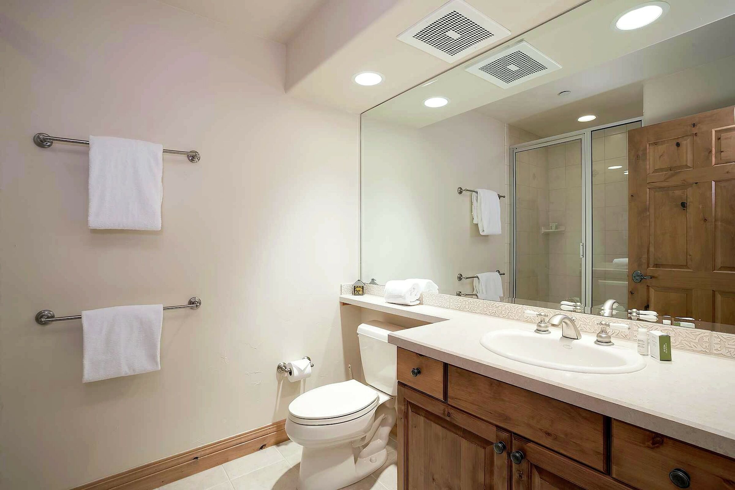 #336 - Bathroom