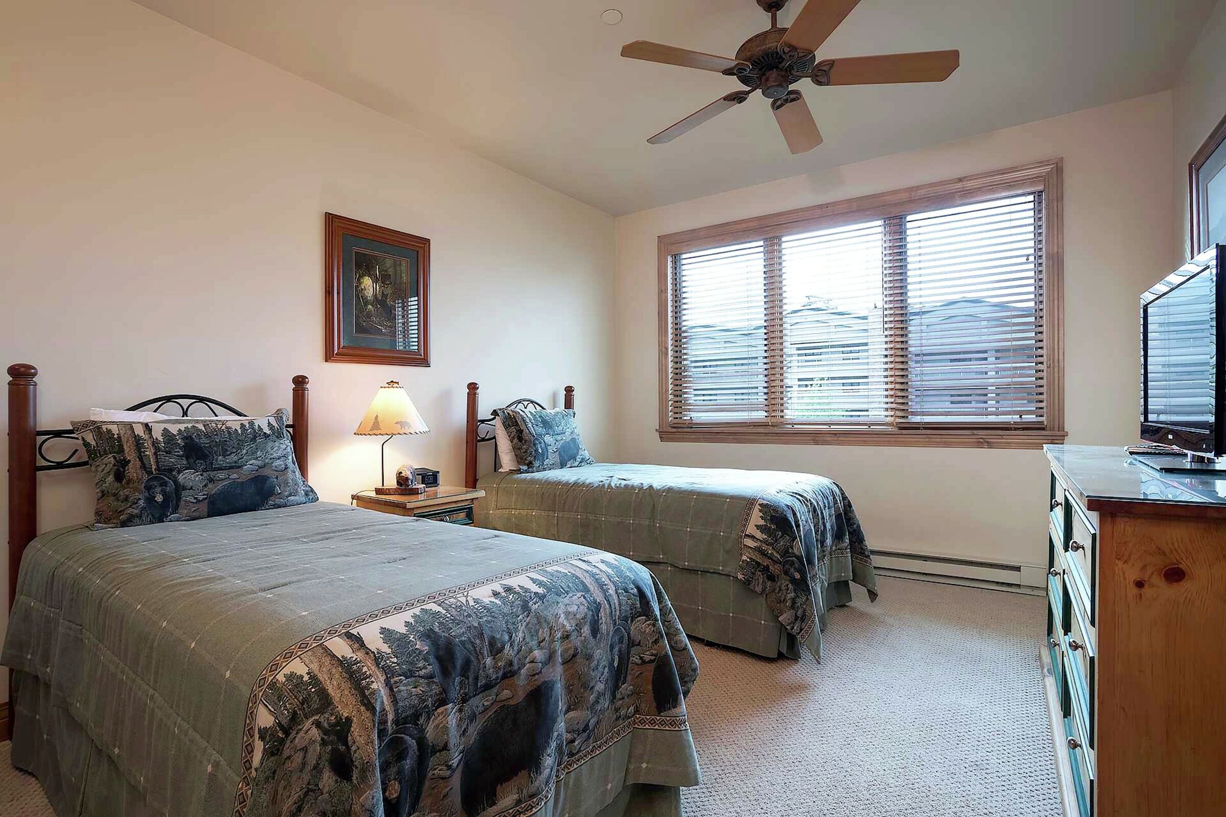 #336 - Bedroom